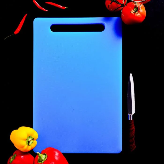 Classic Cutting Board, Polyethylene, RF10283 | Chopping Board | Non-Absorbent, Odorless & Non-Toxic | Crack/Chip Resistant | Easy Grip Handle - Image 5