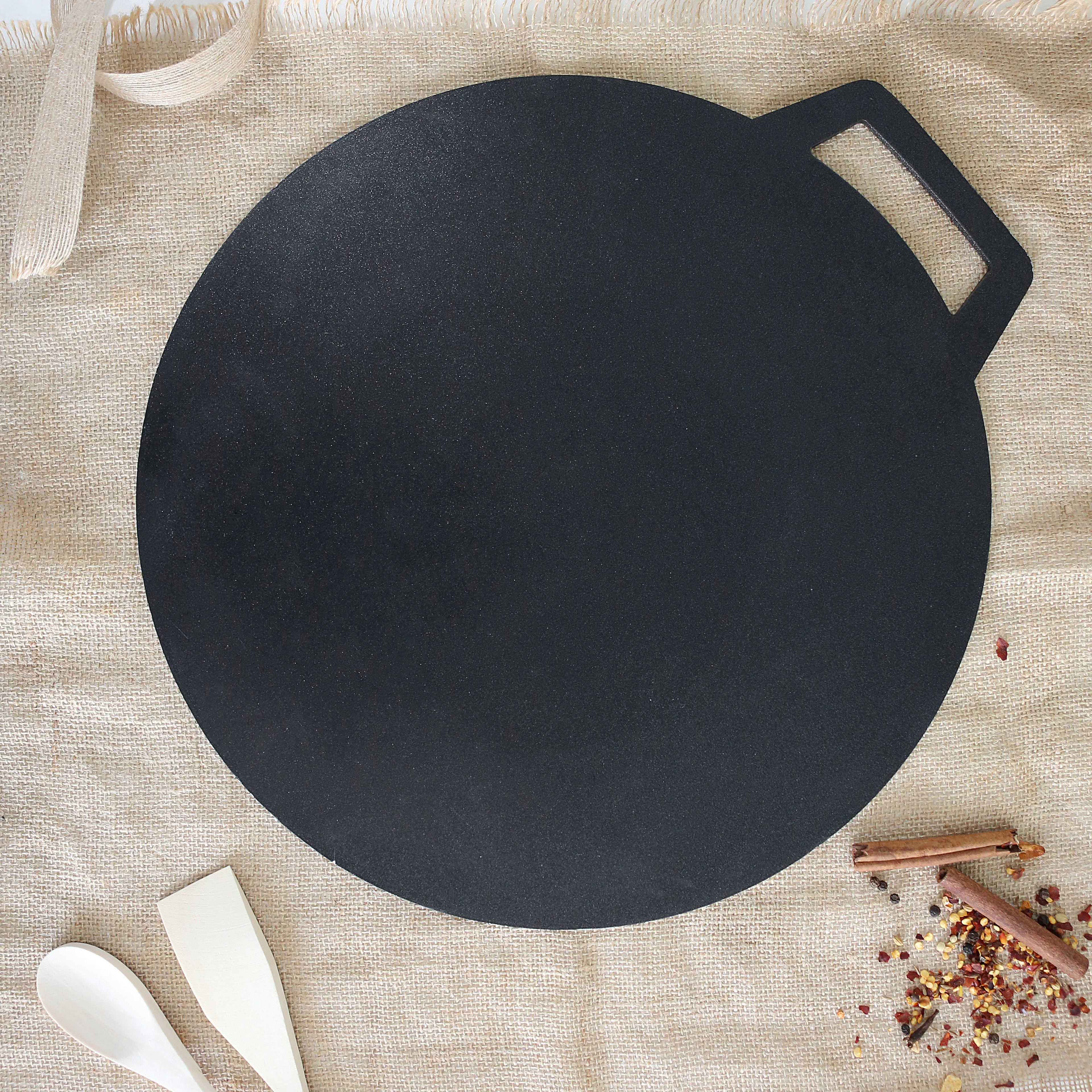 Delcasa DC1152 40CM Aluminium Arabic Tawa| Non-Stick Flat Pan, 4MM Thick and Even Heat Distribution| Dishwasher Safe Roti Chapati Maker with Comfortable Handle| - Image 4