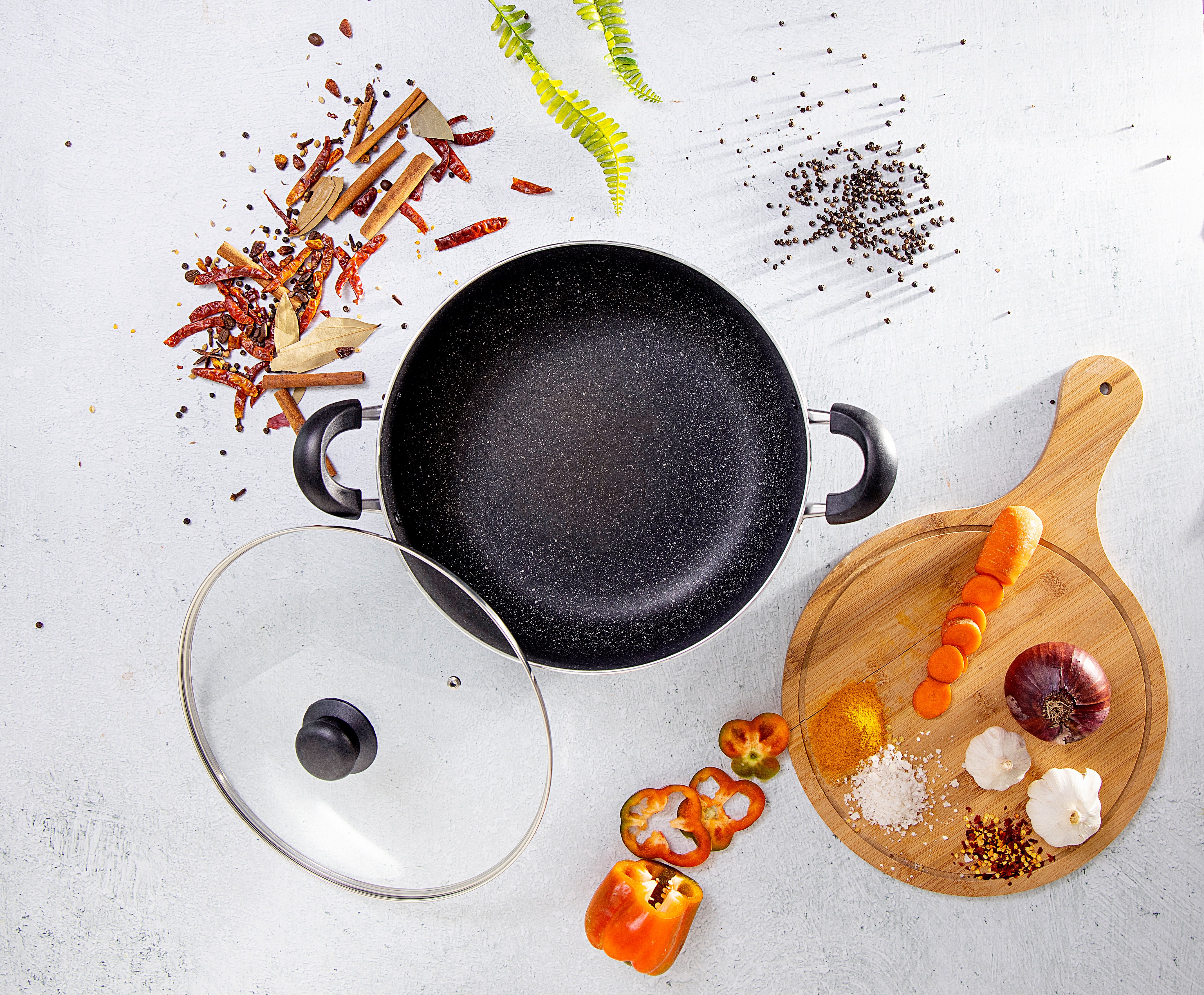 Delcasa DC1572 Classic Aluminium Casserole| granite coating for easy cooking & cleaning| aluminium body ensures even heat distribution with sturdy side handles| - Image 2