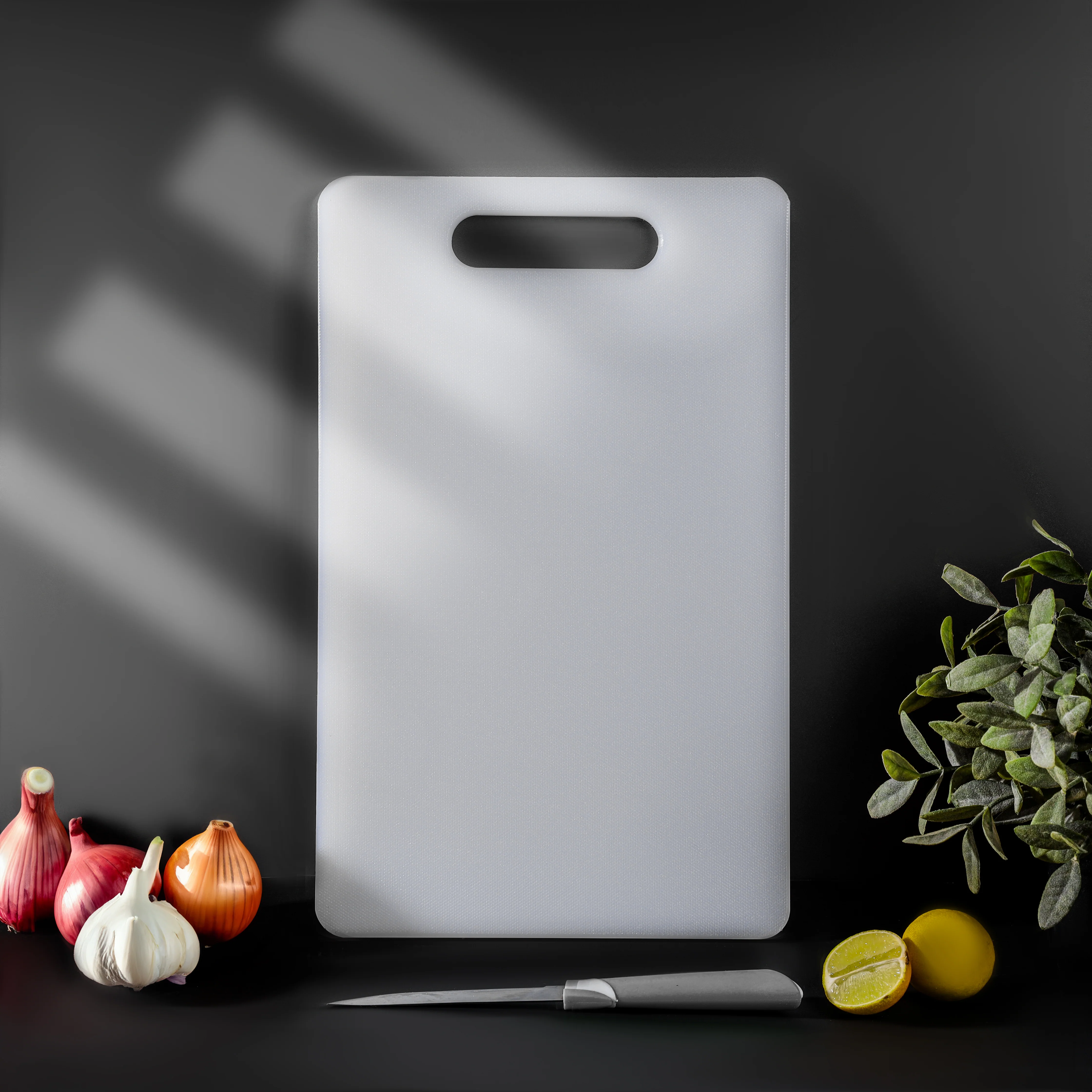 Delcasa DC1638 PE Cutting Board| durable & hygienic for daily chopping| lightweight design with handle slot for easy grip, lifting & convenient hanging storage| - Image 2