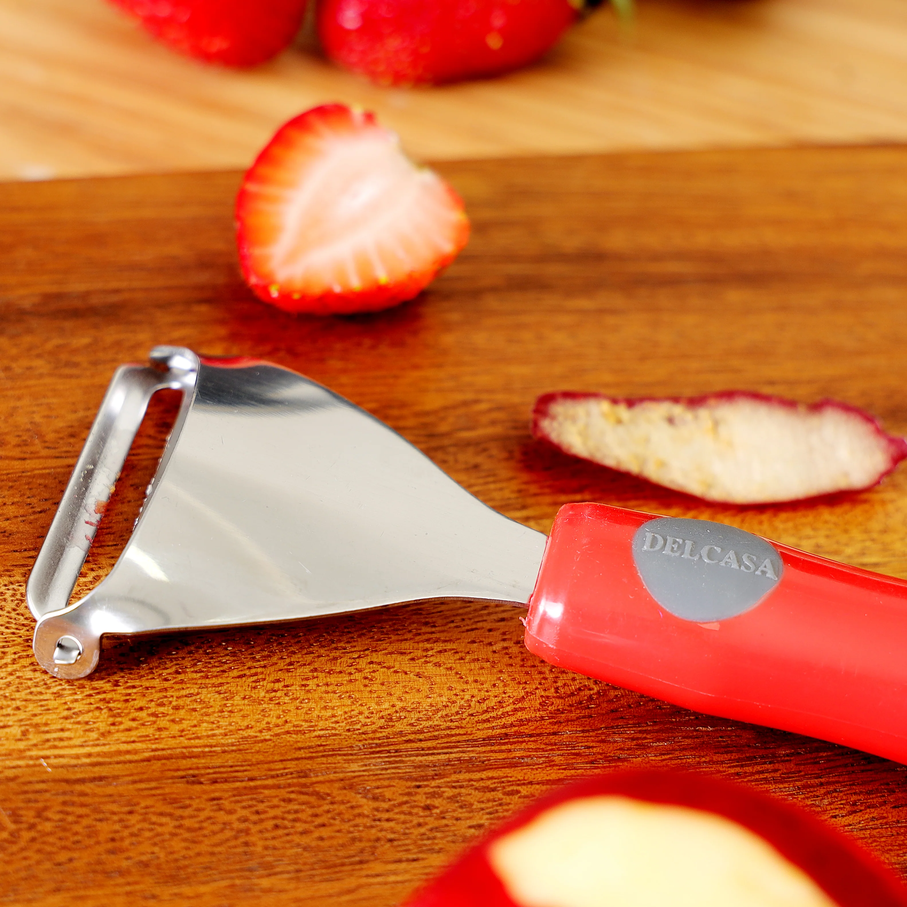 Delcasa DC2132 Stainless Steel Triangle Peeler | rust-resistant steel, ergonomic easy-grip handle with sharp blade for smooth fruit and vegetable peeling tasks| - Image 2