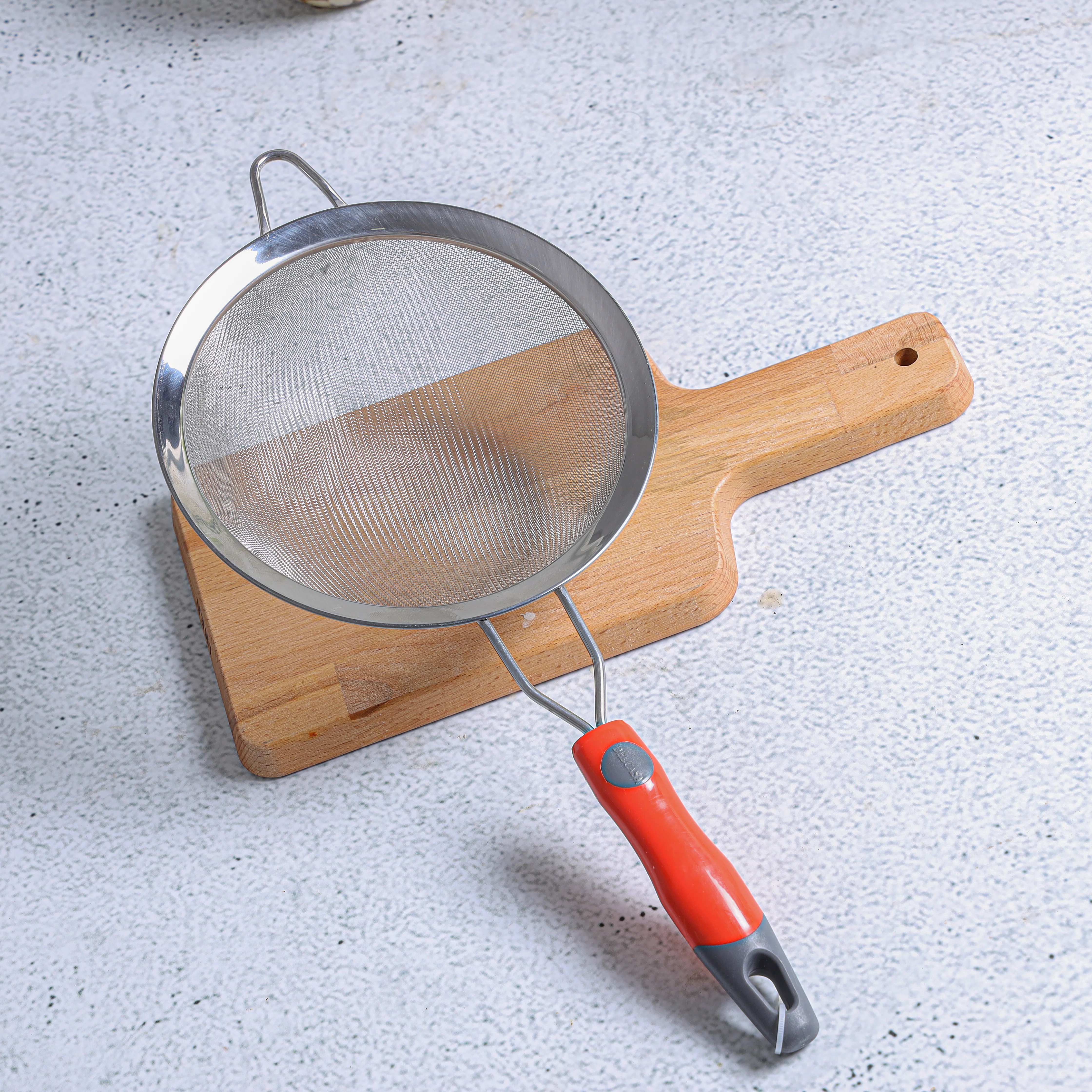 Delcasa DC2504 18CM Stainless Steel Strainer| Fine Mesh Kitchen Strainer with PP Handle| Lightweight Food Grade Easy Clean Durable for Daily Kitchen Use Cooking| - Image 2