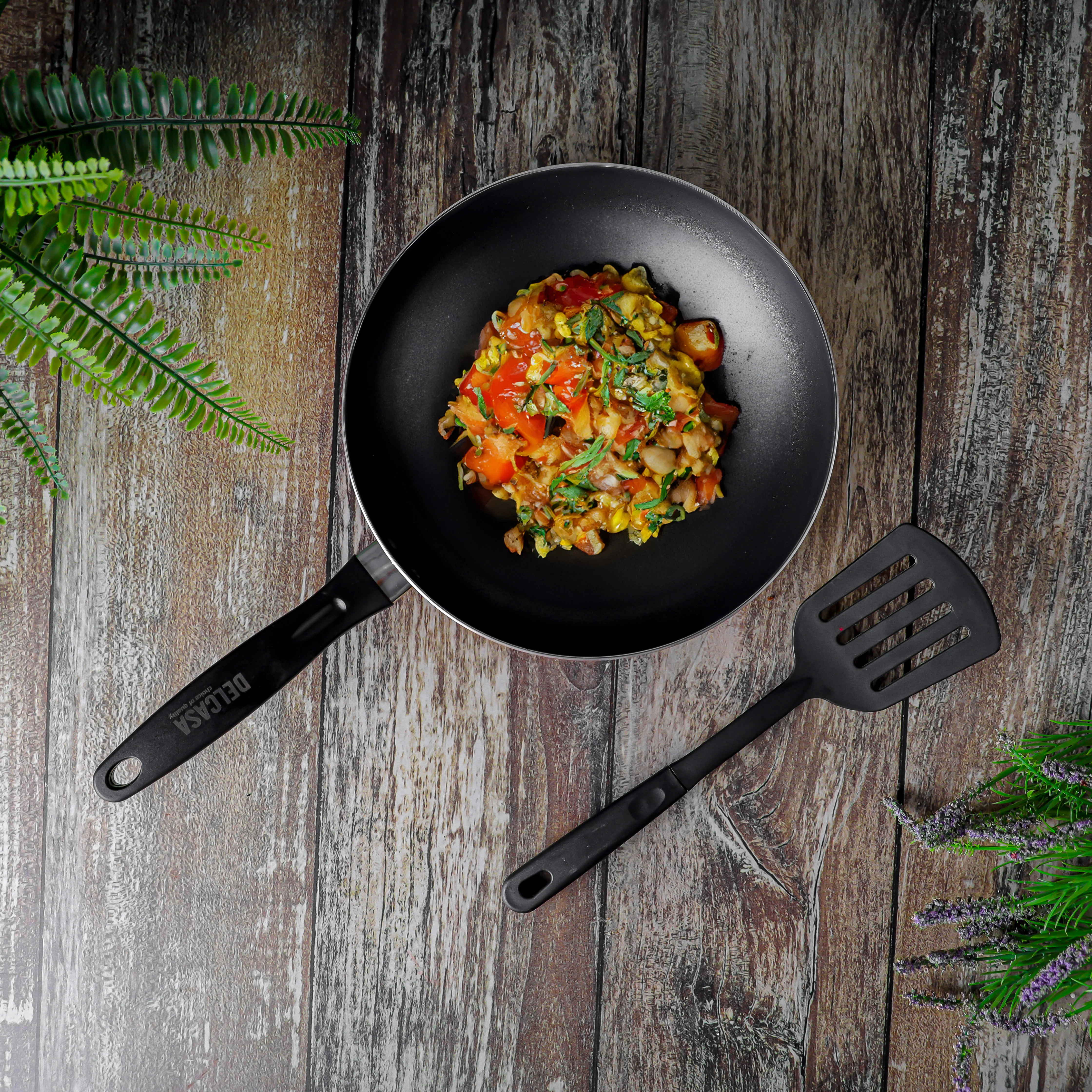 Delcasa DC2897 Nonstick Frypan| 26cm pan & nylon turner with double layer coating| aluminium body, heat resistant exterior and Bakelite handle for daily cooking| - Image 4