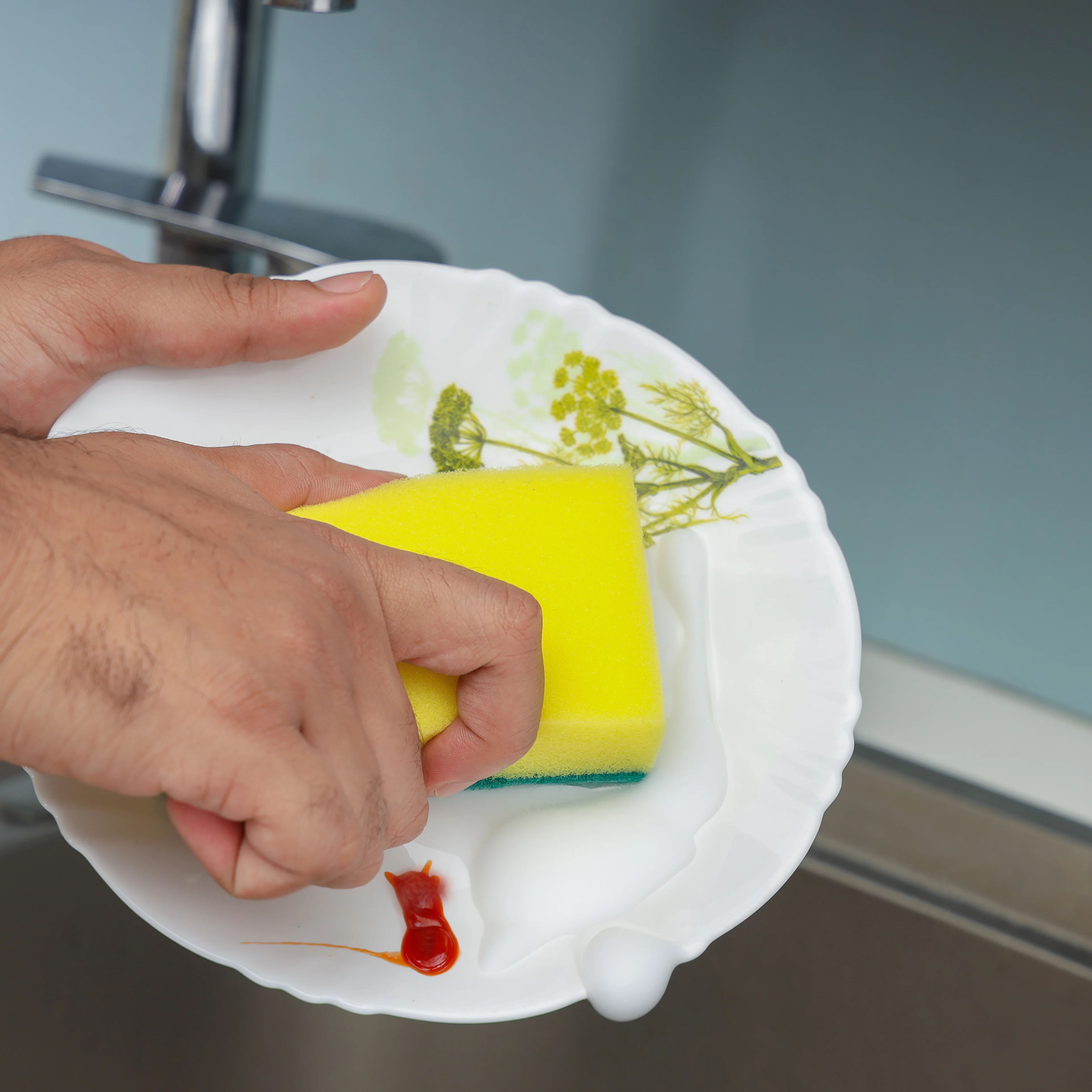 Delcasa DC2997 Kitchen Sponge Scrubber| offers durable multi-purpose cleaning scrubbers for dishes| Soft sponge layer, cookware & kitchen surfaces everyday use| - Image 4