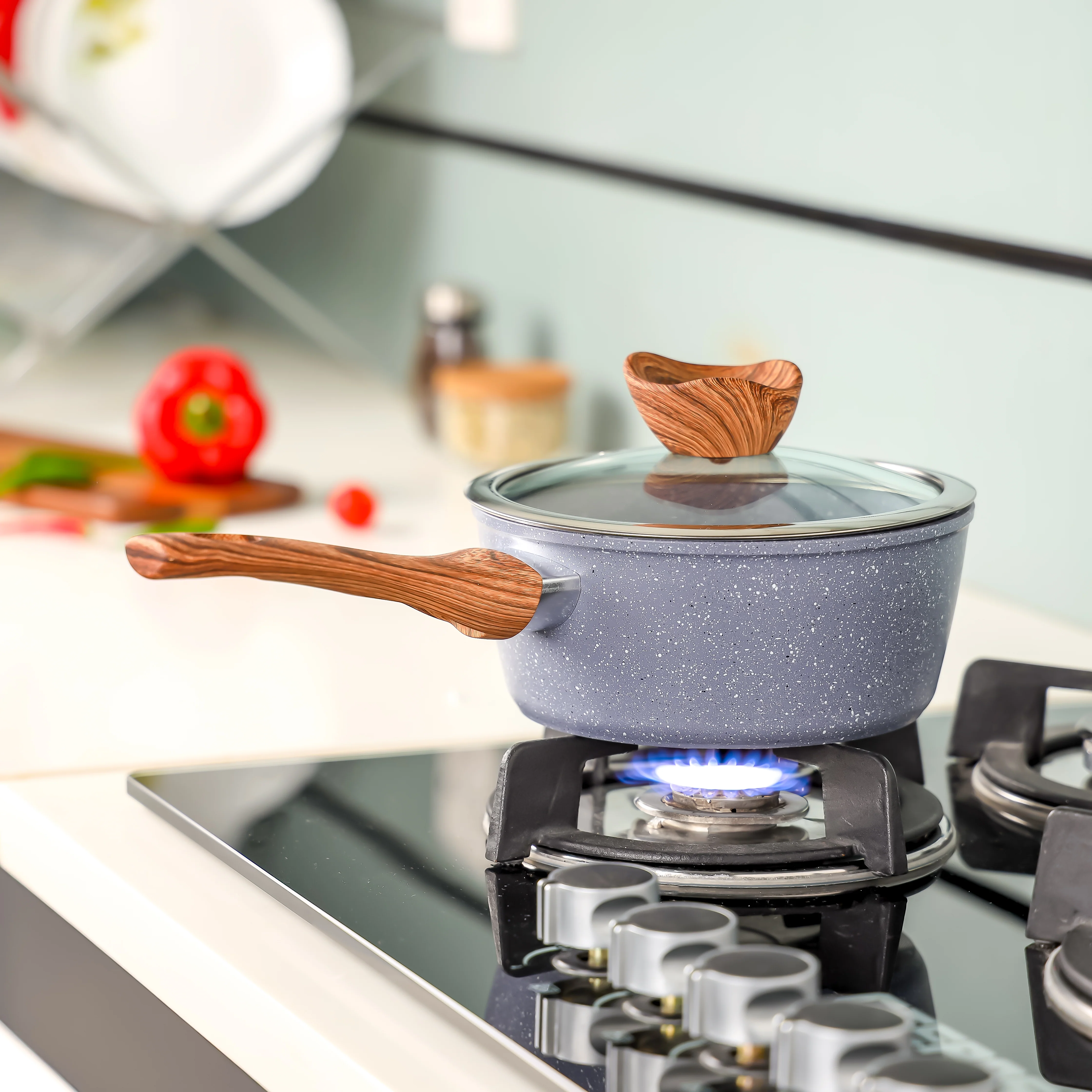 Delcasa DC3331 essential saucepan | forged aluminium body with 5-layer granite non-stick coating| induction bottom and soft touch wooden finish bakelite handle| - Image 4