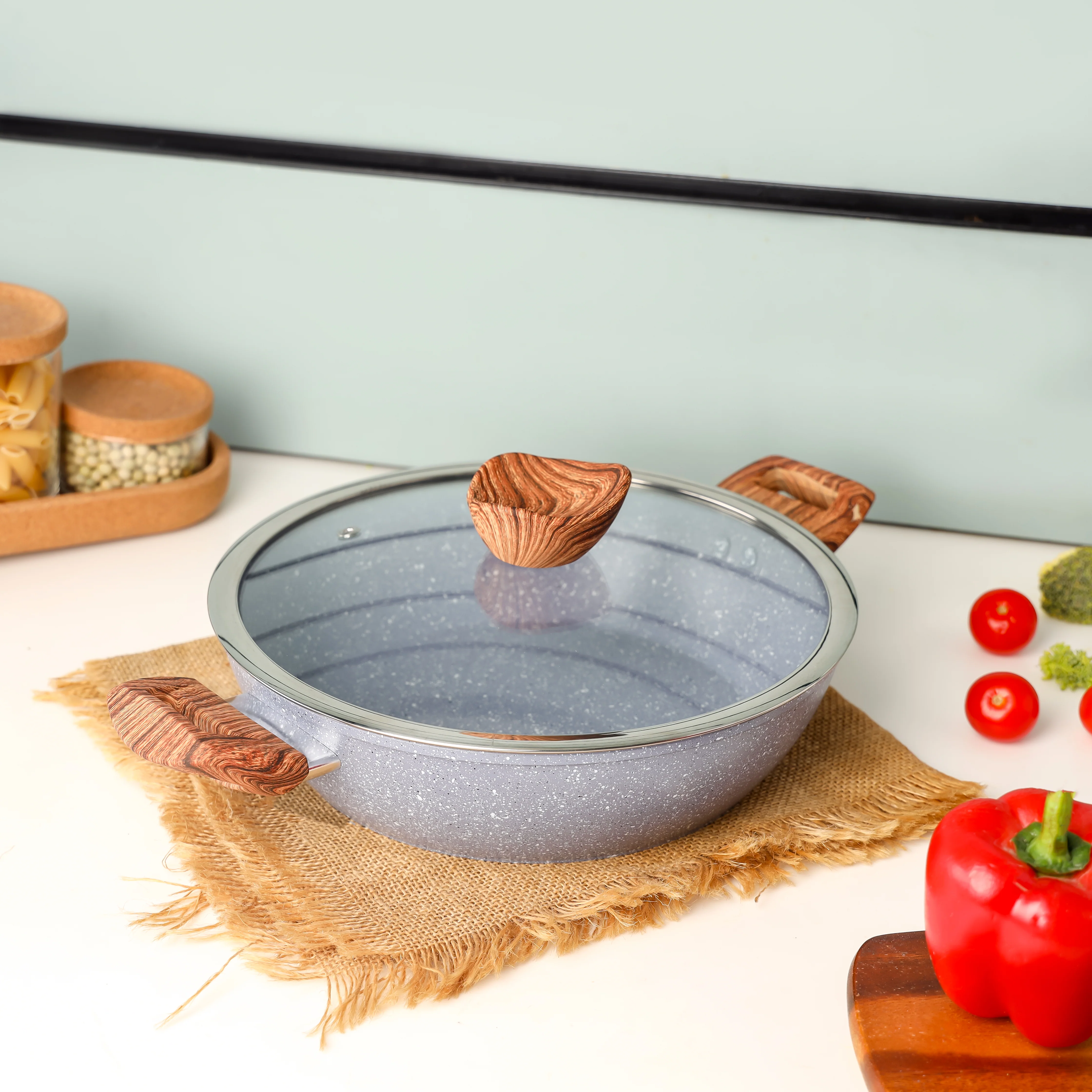 Delcasa DC3333 Essential Wokpan| 5-layer durable granite coating & forged aluminium body| induction bottom, soft-touch bakelite handles and glass lid, 26cm/28cm| - Image 4
