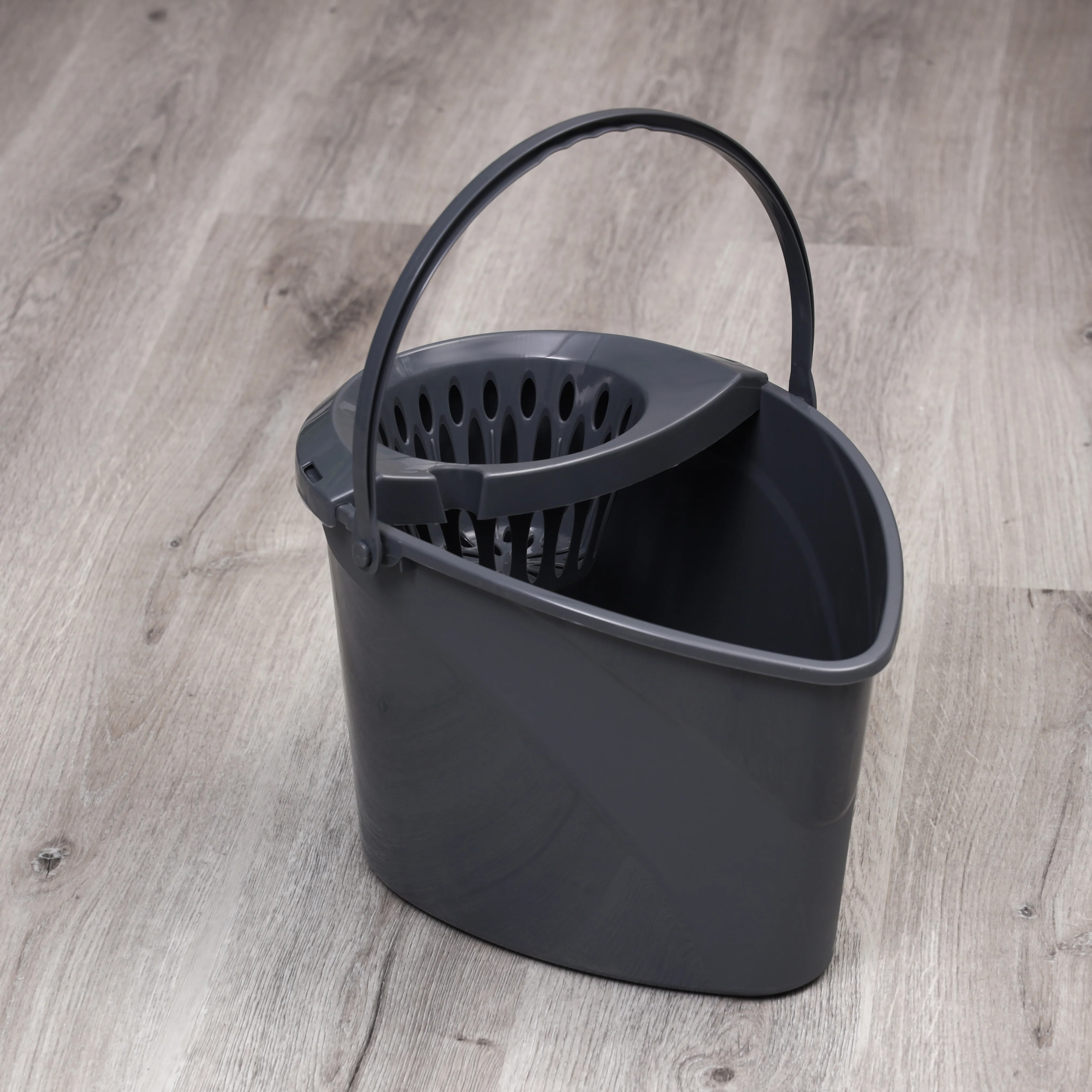 Delcasa DC3549 Smart Cleaning Mop Bucket| Built-In Wringer, Durable Plastic Body and Ergonomic Handle| Easy Home and Office Floor Cleaning Tasks and daily uses| - Image 2