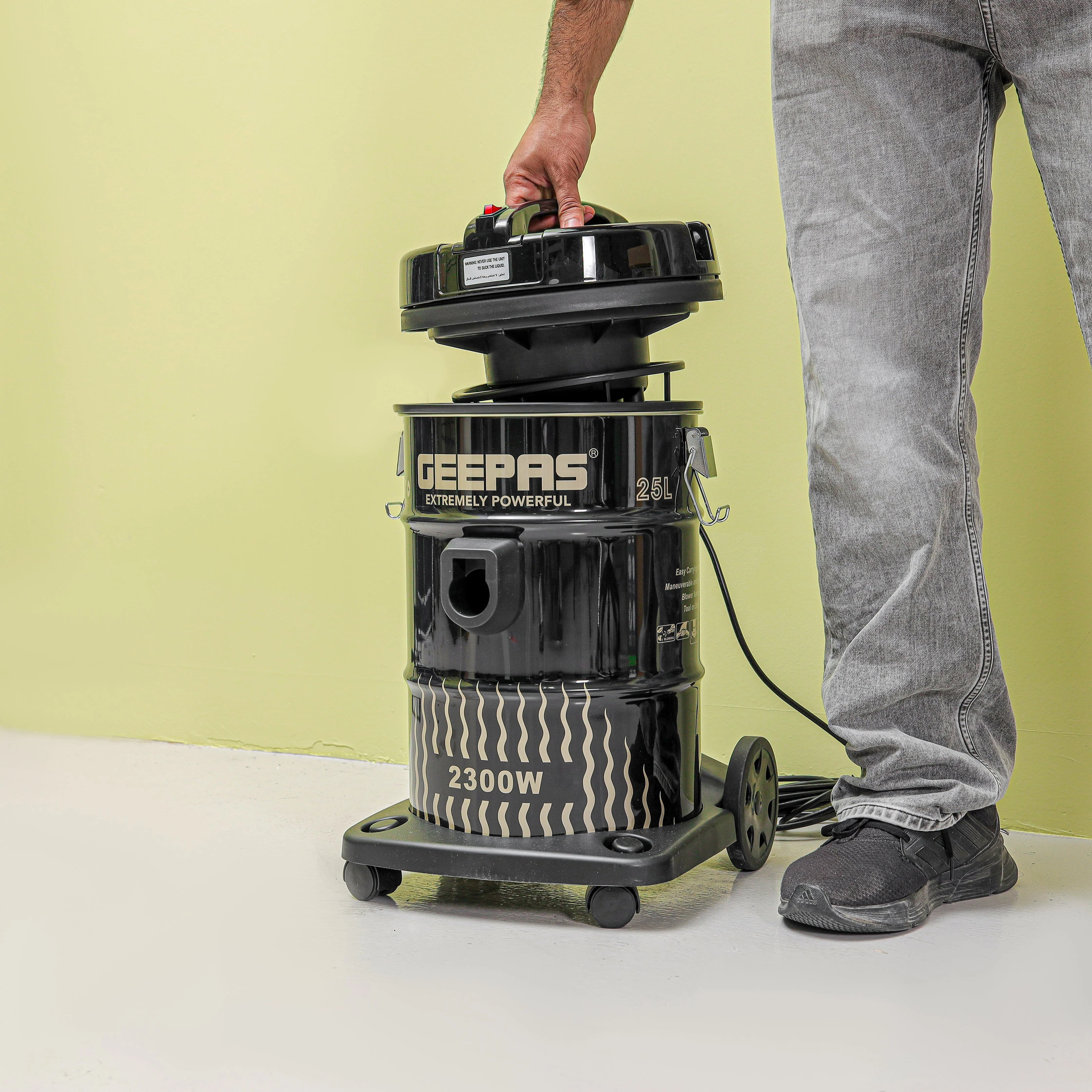 Geepas 2300 W Drum Vacuum Cleaner- GVC2592/ 25 L Dust Bag Capacity with Elegant Body, Iron Tank/ Powerful Suction, Dry and Blow Function, Full Indicator - Image 4