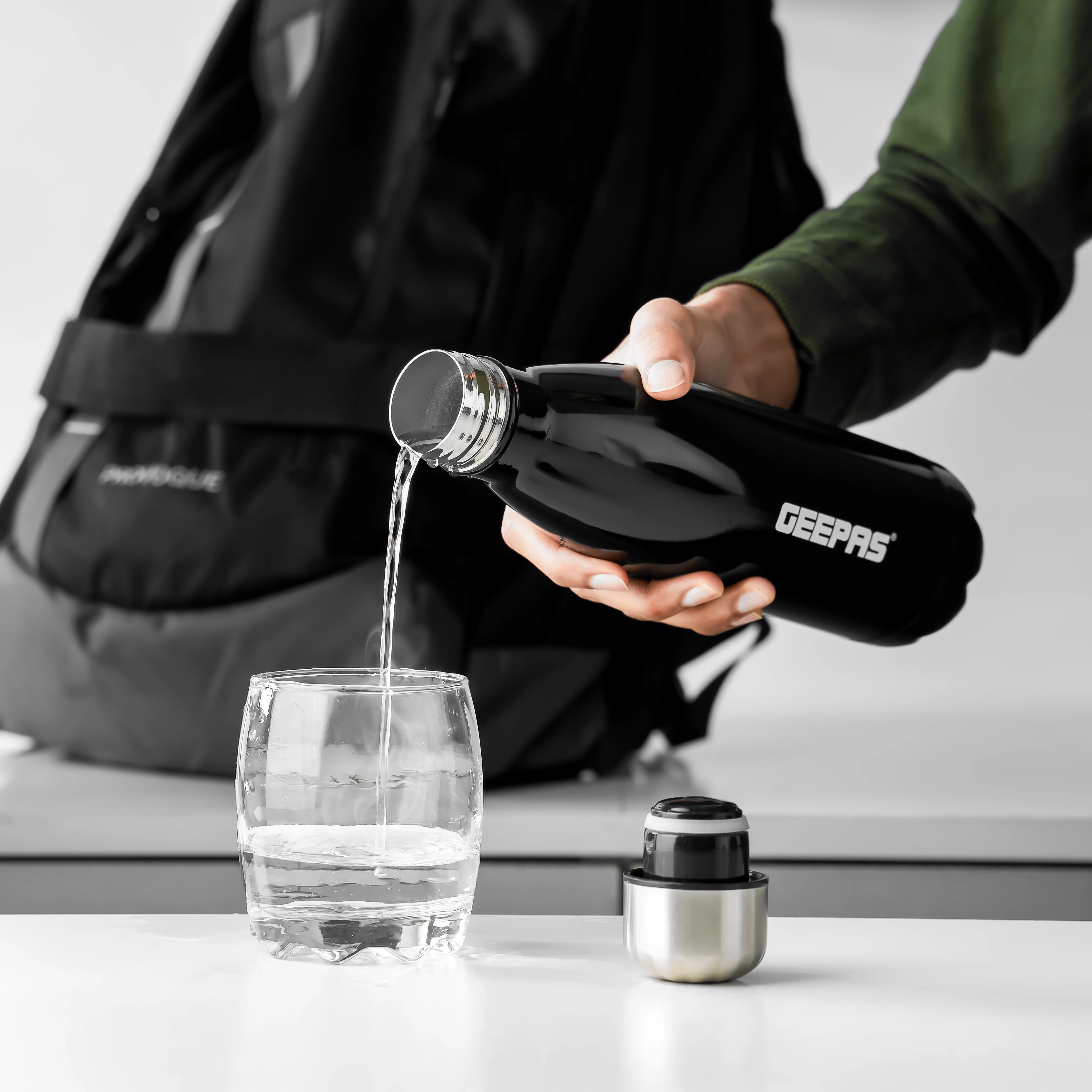 Geepas 500 ML Stainless Steel Vacuum Flask- GVF27019| Double Wall Insulation for Hot and Cold Beverages| Comfortable to Hold and Easy to Carry| Suitable for Indoor and Outdoor Use| 2 Years Warranty, Black - Image 3