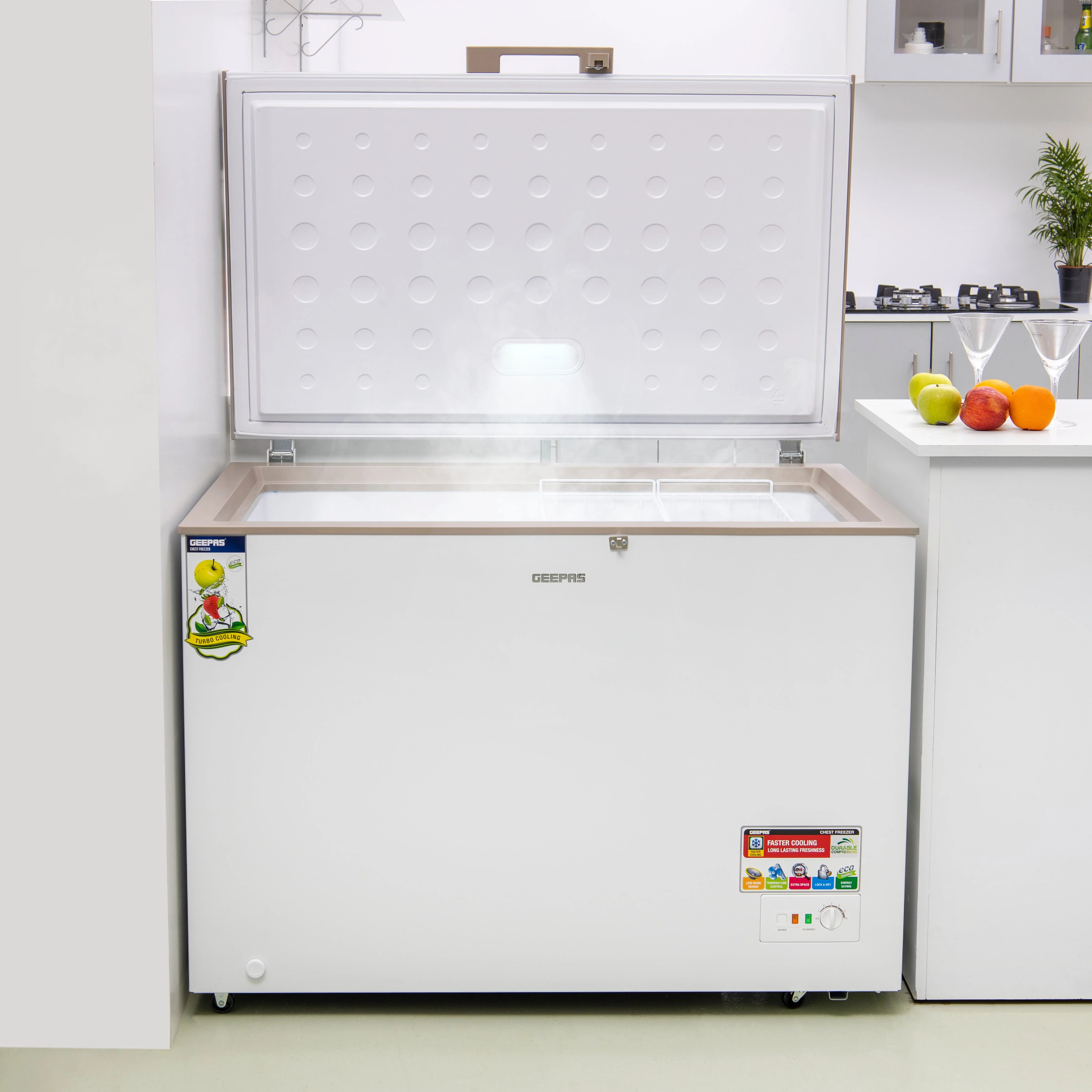 Geepas GCF3506WAH Chest Freezer| Large Capacity Deep Freezer with 155W Powerful Motor| Durable, LED Stylish Light, Adjustable Thermostat & Low Noise Operation| - Image 3