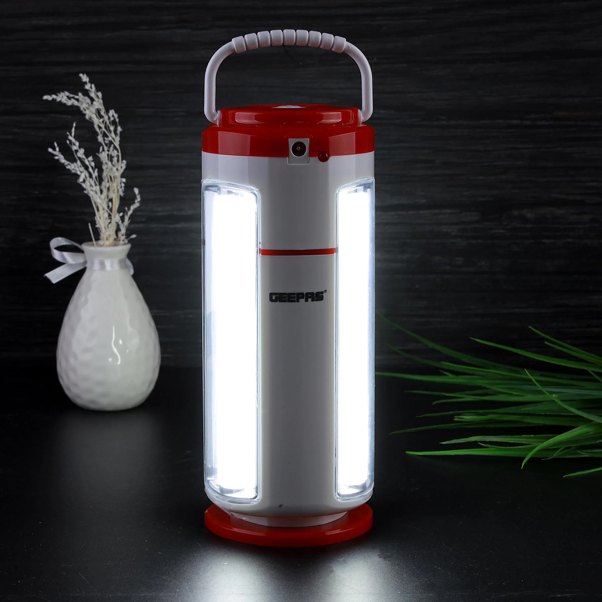 Geepas GE53023 Rechargeable LED Lantern| 54 hi-power LEDs with 7-hour runtime & 360° illumination| auto power-failure lighting, & energy-efficient rechargeable| - Image 5