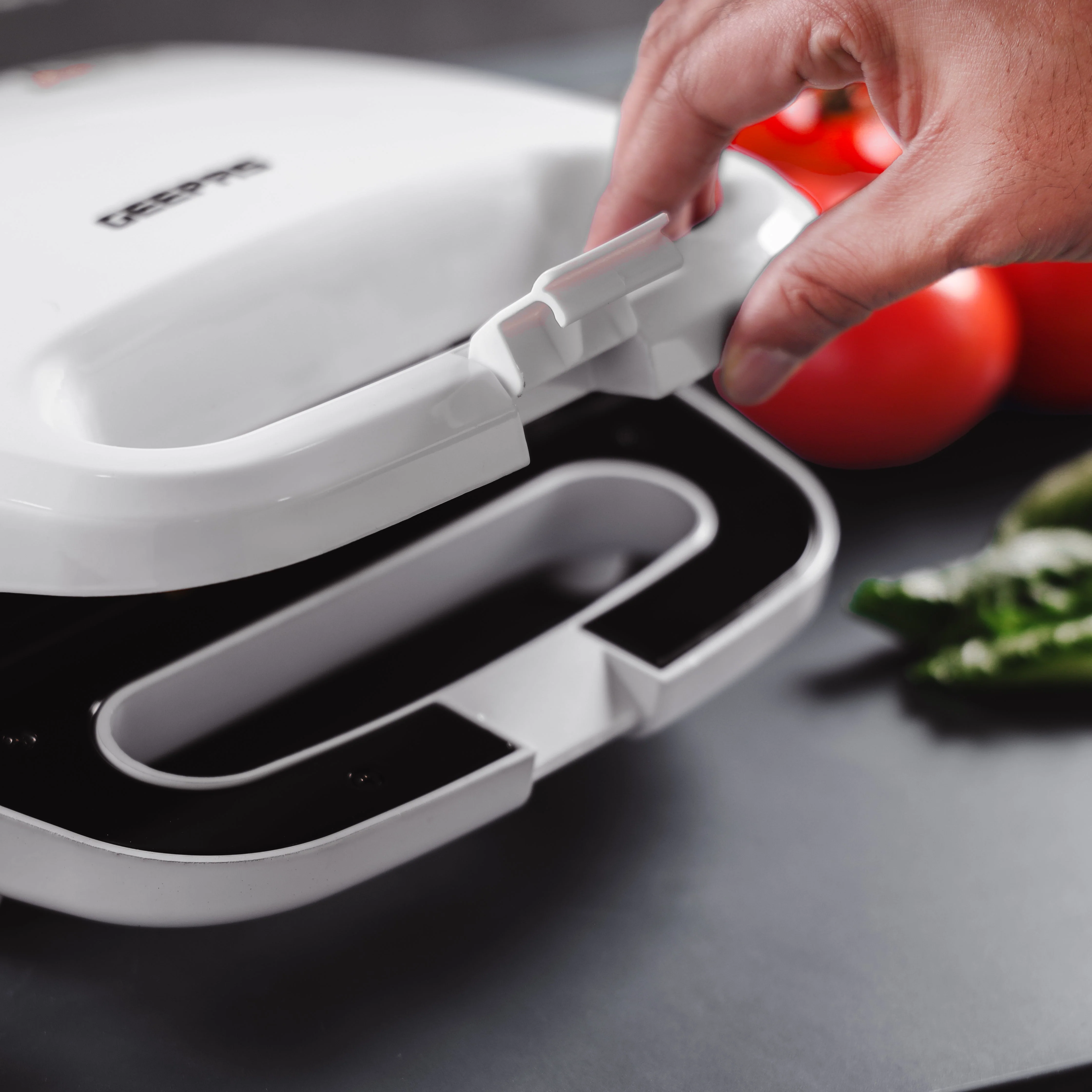 Geepas GGT686 Grill Maker| 750W Compact Electric Sandwich & Snack Maker with Non-Stick Cooking Plates| Durable, Power, Ready Indicator Lights and Easy to Clean| - Image 5