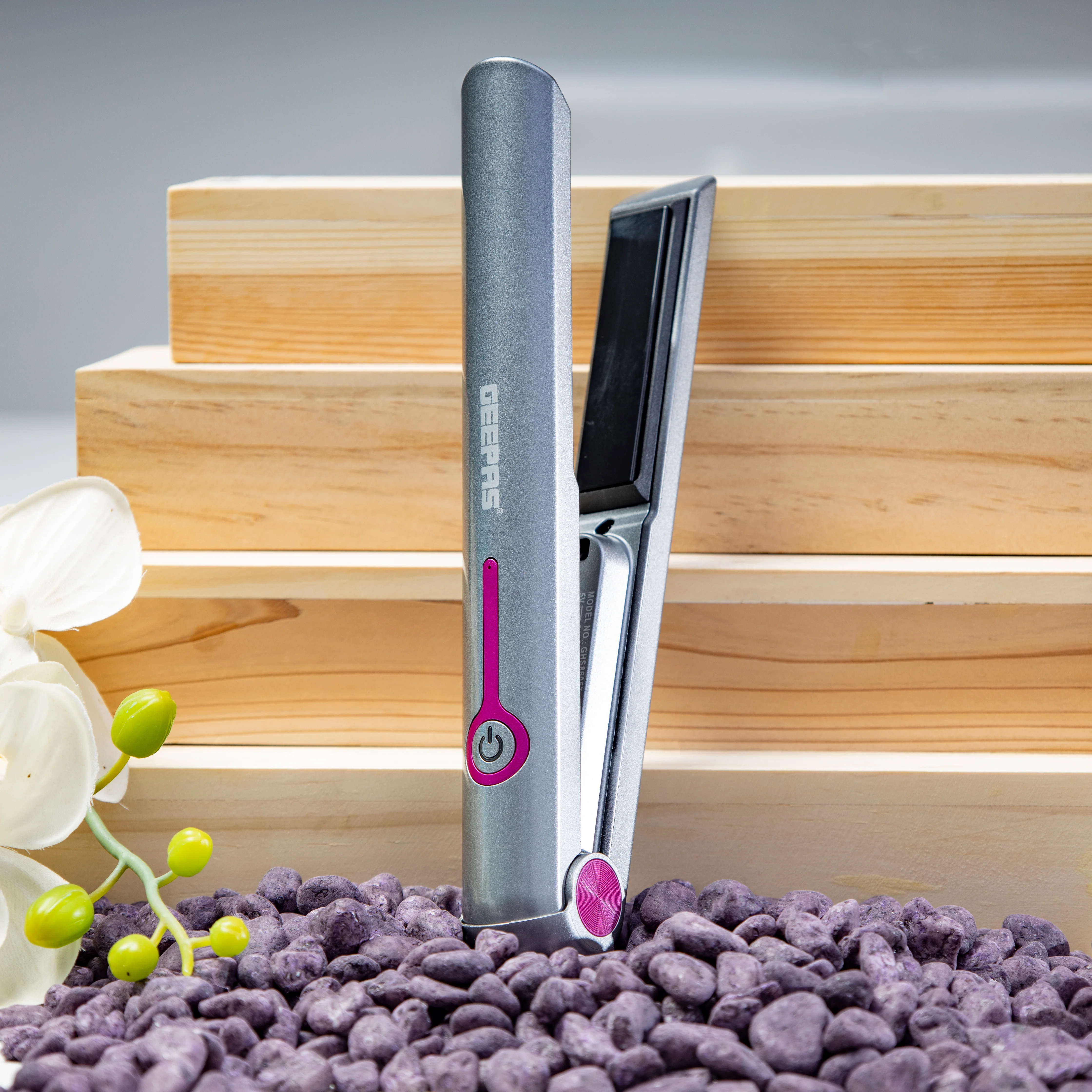 Geepas GHS86057 Rechargeable Hair Straightener| Ceramic-Coated Floating Plates & 30 Minutes Cordless Usage| Fast Heating, Compact, Lightweight & Durable Design| - Image 5