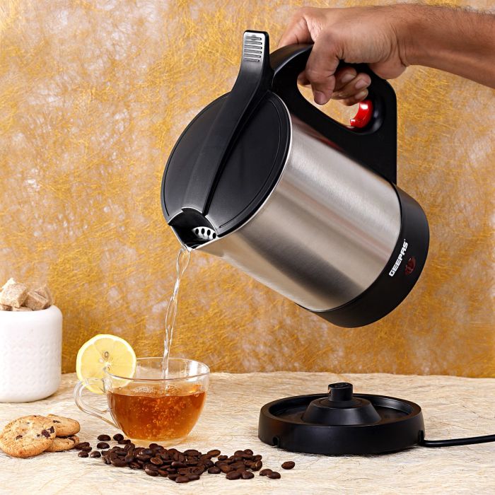 Geepas GK165 Stainless Steel Electric Kettle | 1.8L Large Capacity| Fast Boiling| Durable Body| Durable, Automatic Cut-Off Safety Feature & Easy to Use Design| - Image 3