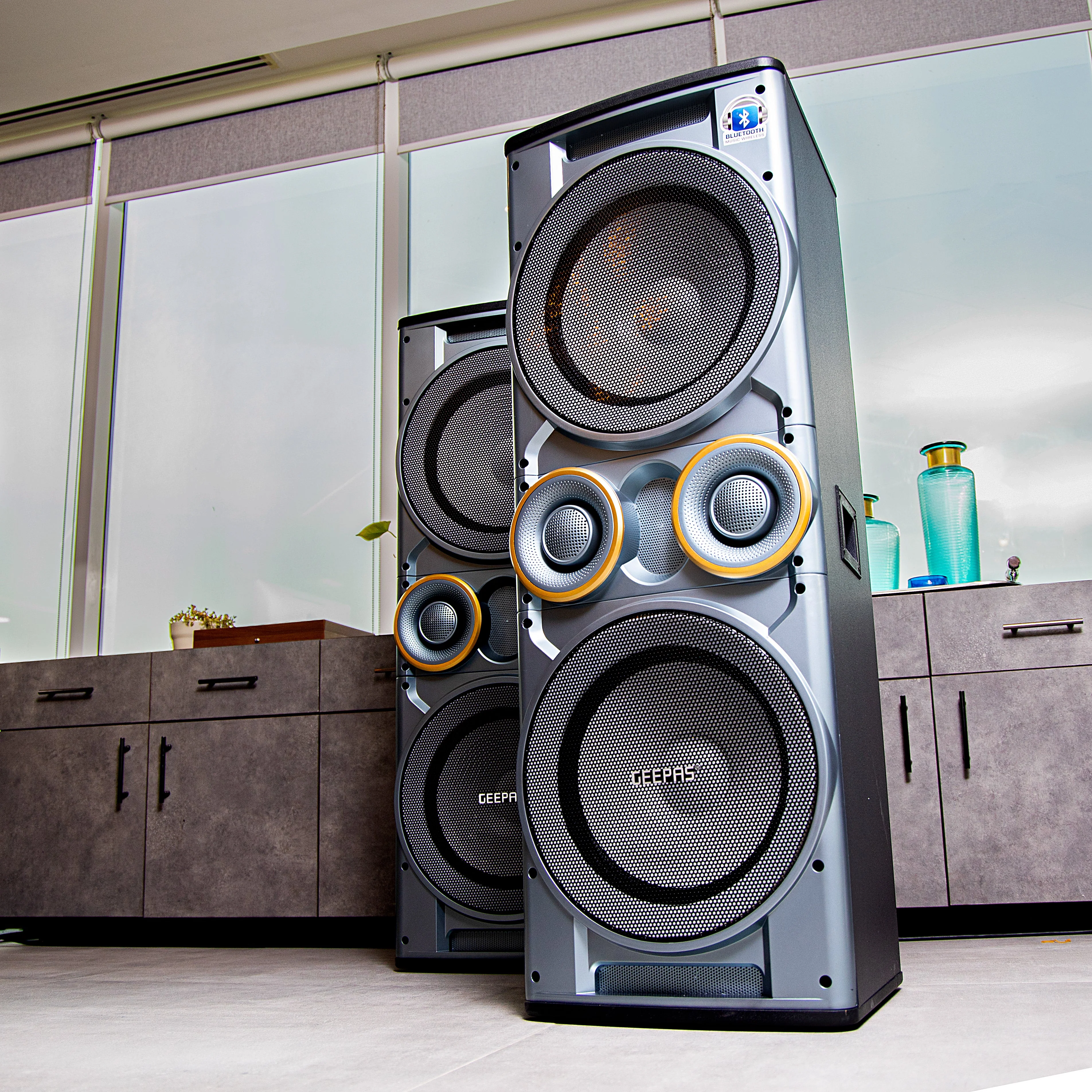 Geepas GMS8518 2.0Ch Professional Speaker| Dual 12” Woofer, Bluetooth, FM Radio & USB/SD Input| Wireless Mic, Remote, LED Lights, 6-Band EQ & 80000W PMPO Sound| - Image 3
