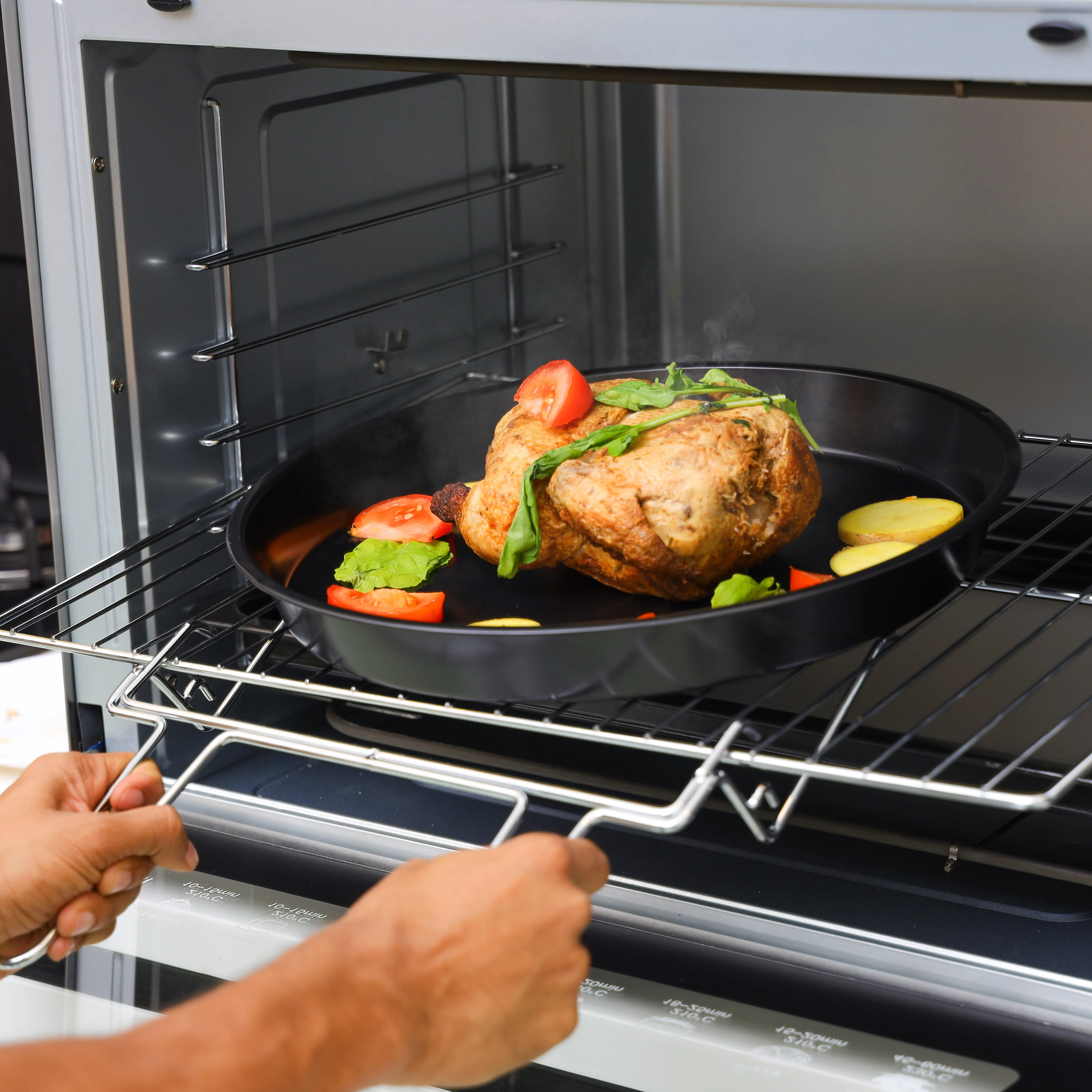 Geepas GO34057 120L Multi-Function Oven| 2800W Power, Rotisserie & Convection Function| Durable, 120 Minutes Timer, 7 Heating Stages and Stainless Steel Design| - Image 5