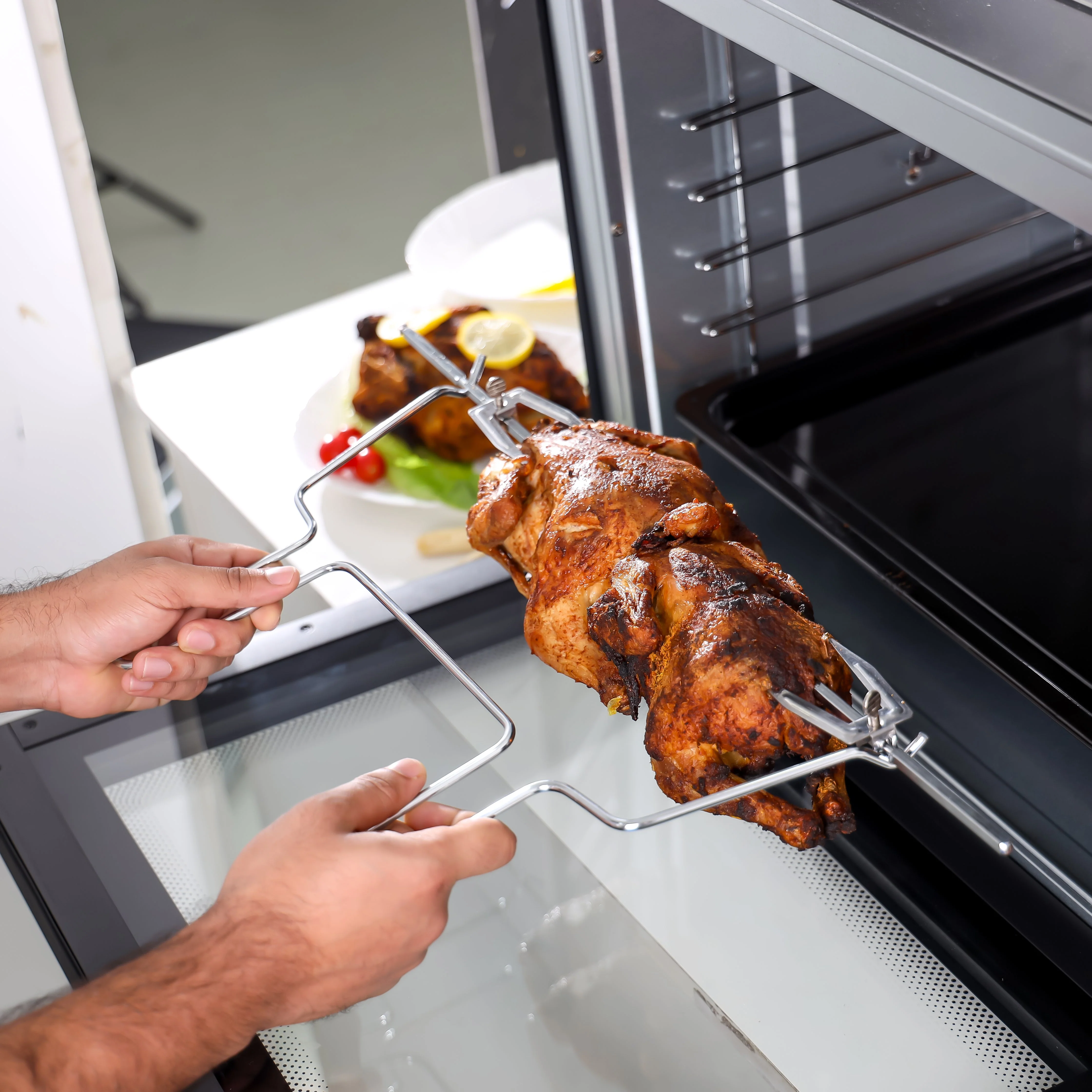 Geepas 100 L Multifunctional Oven- GO34059| 2800 W, Rotisserie, Convection Functions and Inner Lamp| 7 Stages Heating Selector, Adjustable Temperature| 2 Years Warranty - Image 5