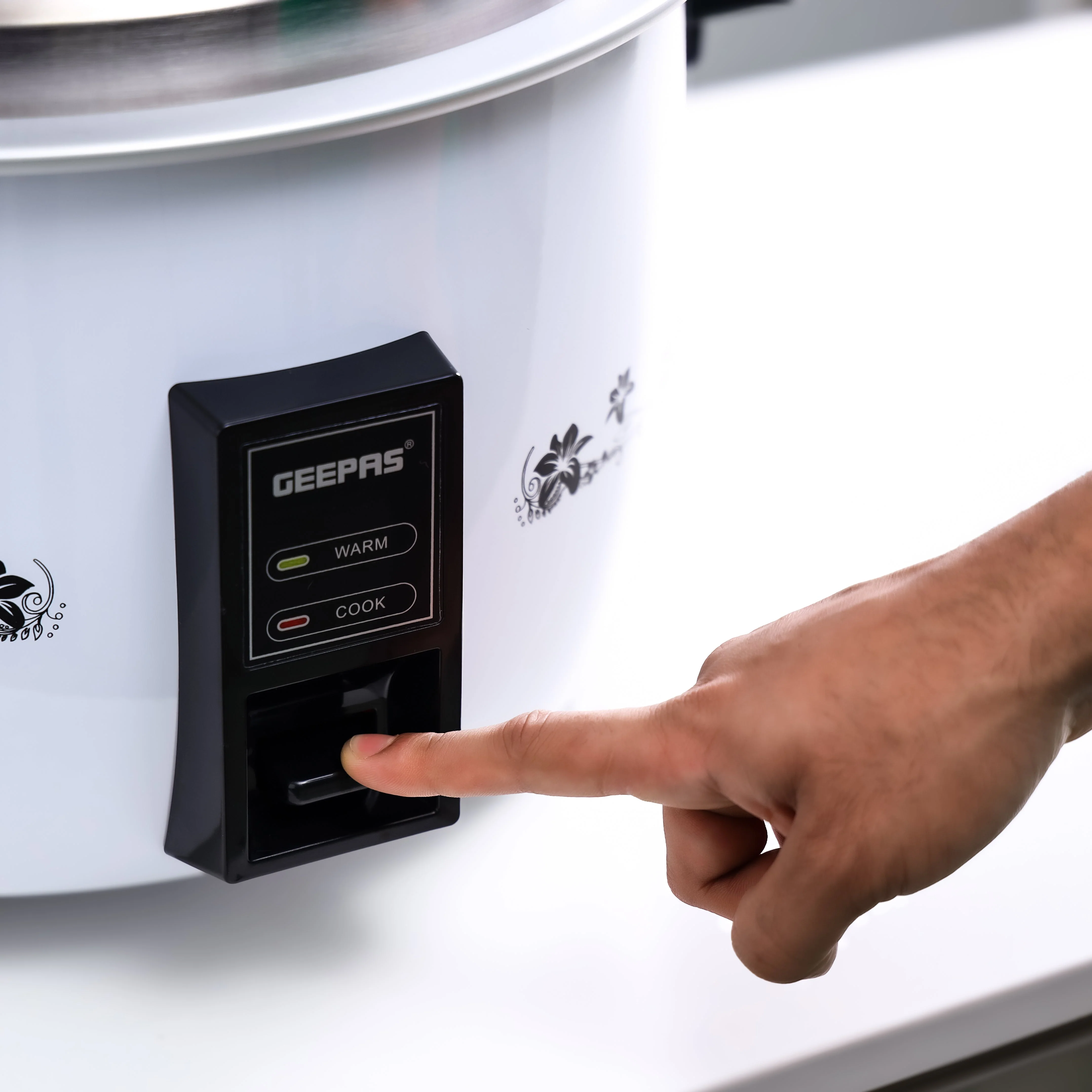 Geepas GRC4322 Commercial Rice Cooker | 8L Large Capacity, Durable Build & 2500W Powerful Heating| Cook, Keep Warm Function and Removable Aluminium Inner Pot| - Image 5