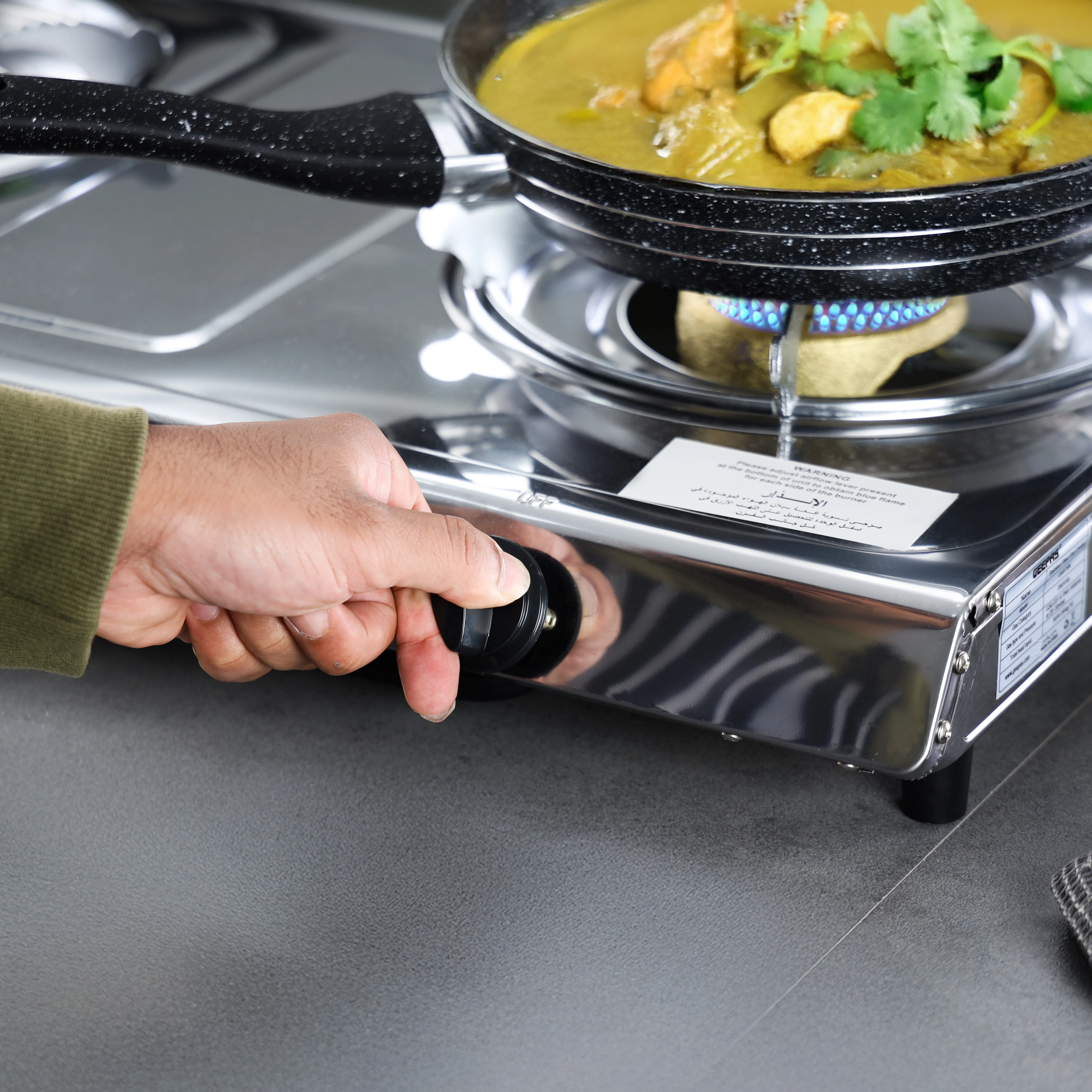 Geepas Stainless Steel Gas Cooker GK679 | Cast Iron Burners| Automatic Ignition| Gas Saving Technology| Durable Body & Efficient Heat Distribution for Daily Cooking - Image 8