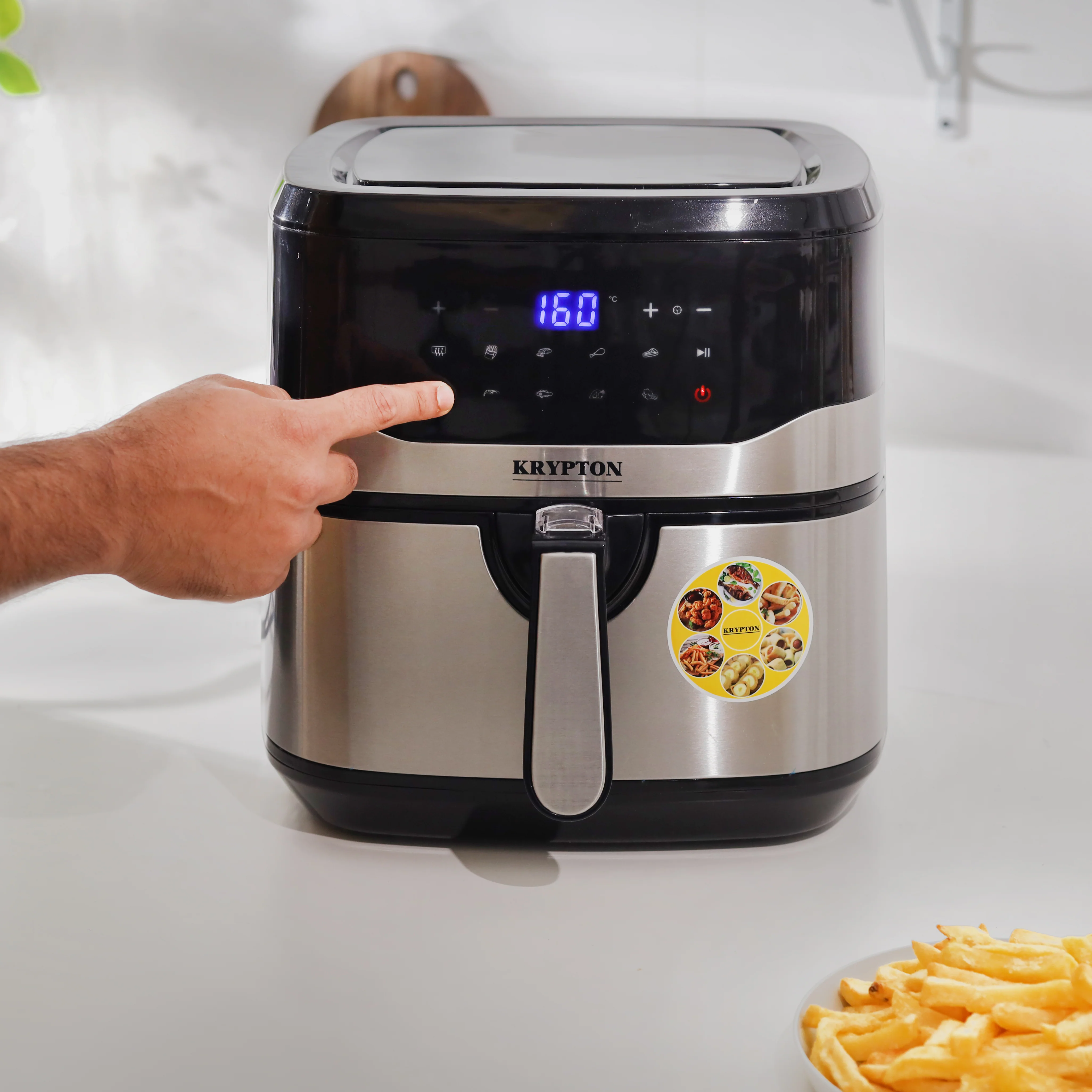 Krypton KNAF6358 Digital Air Fryer | 7.5L capacity, LED touch control & 10 preset programs| vortex air technology, and oil-free cooking for fast, healthy meals| - Image 3