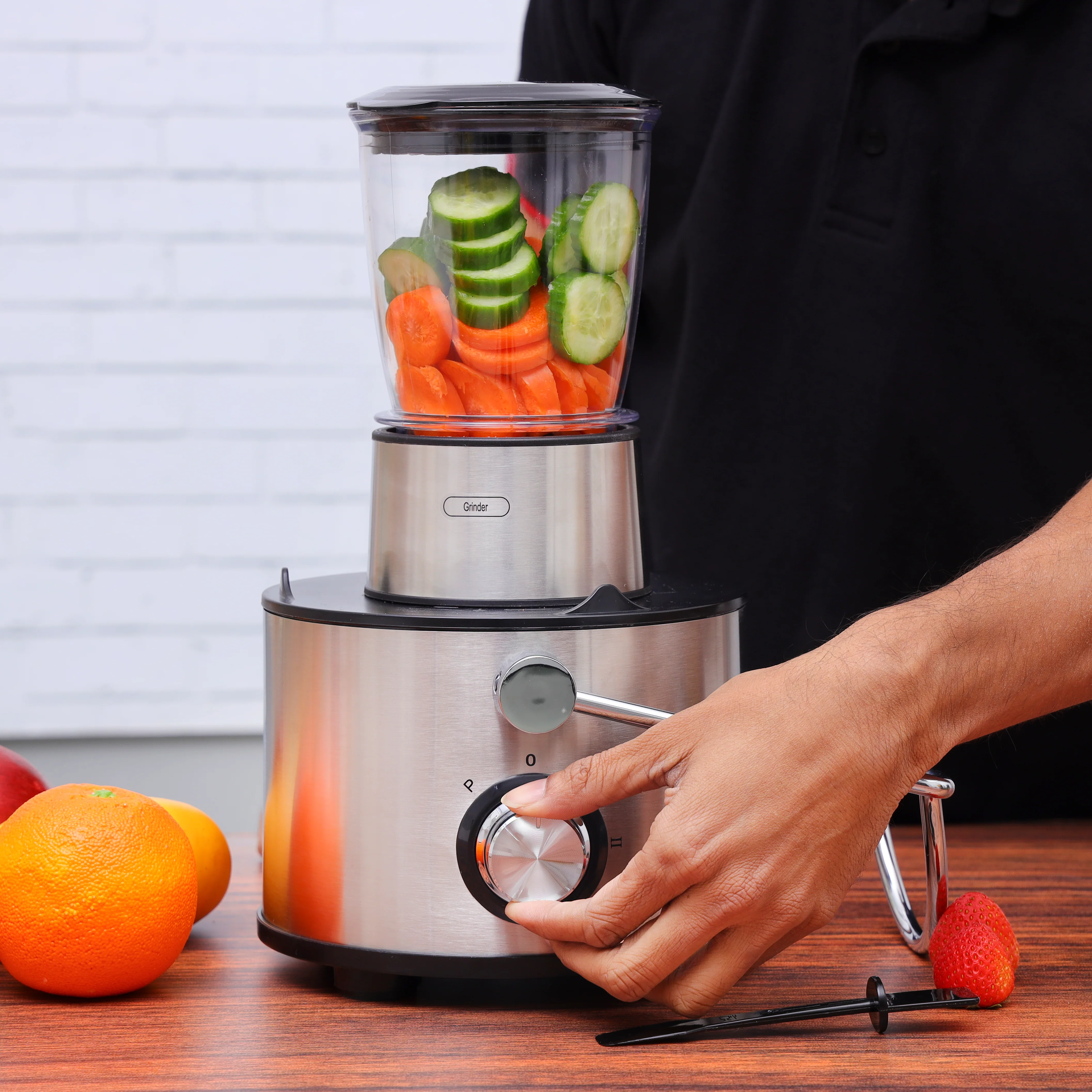 Krypton KNB6346 4-in-1 Blender & Juice Extractor| 800W motor & 2L pulp container| stainless steel body, large feeding tube, & multi-function jars for daily use| - Image 4