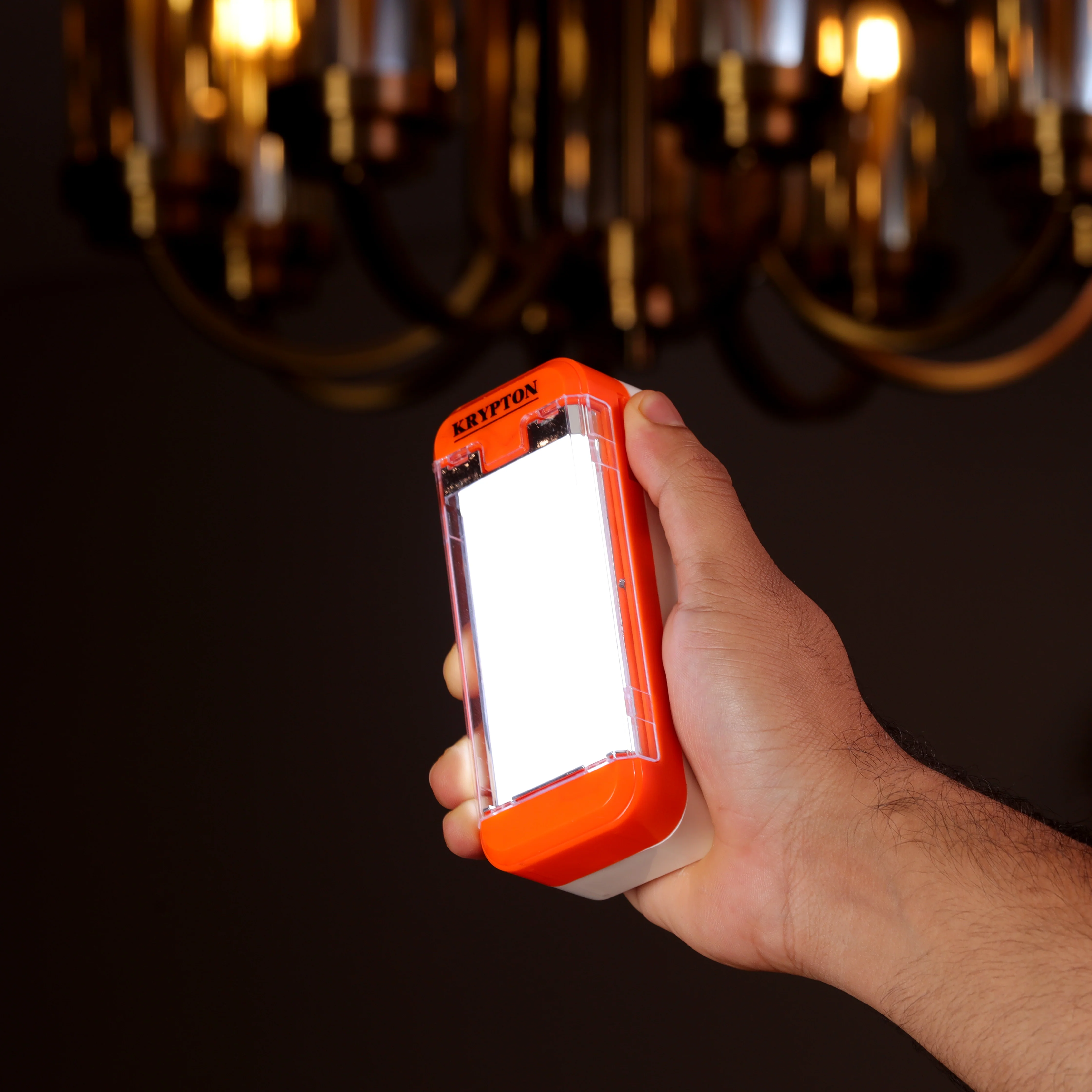 Krypton KNE5061 rechargeable emergency lantern with 18 LEDs| 3.7V 1200mAh battery, USB input charging & dual modes| up to 8 hours runtime for home & travel use| - Image 3