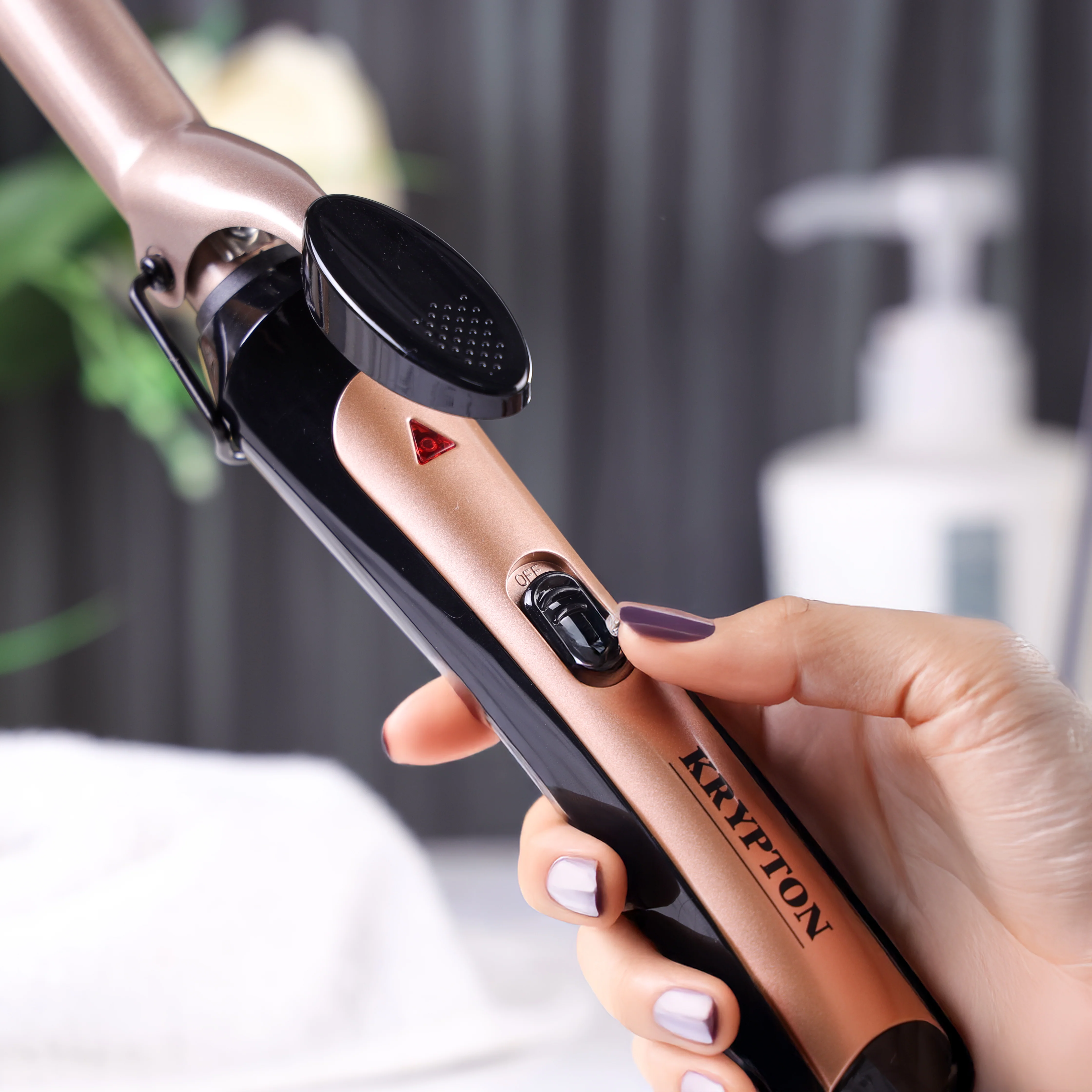 Krypton KNH5360 Hair Curler with 19mm | Ceramic Curling Tong & Fast PTC Heating| 230°C Maximum Temperature, 360° Swivel Cord & Easy Styling Control for Long-Lasting Curls - Image 4