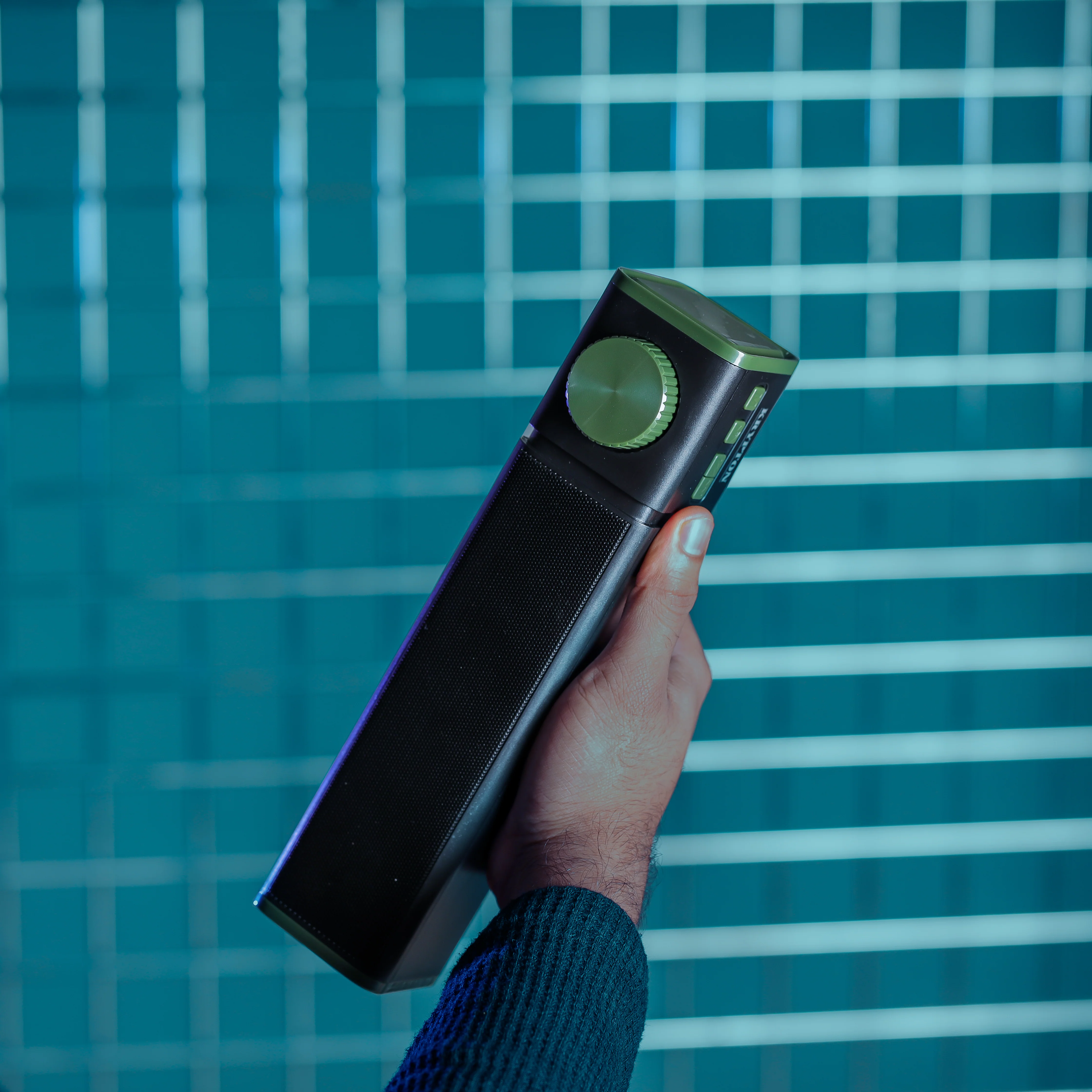 Krypton KNMS5390 Sound Bar Wireless Bluetooth Speaker| TWS, FM Radio delivers powerful audio & multiple input options| a sleek compact design for portable use | - Image 3