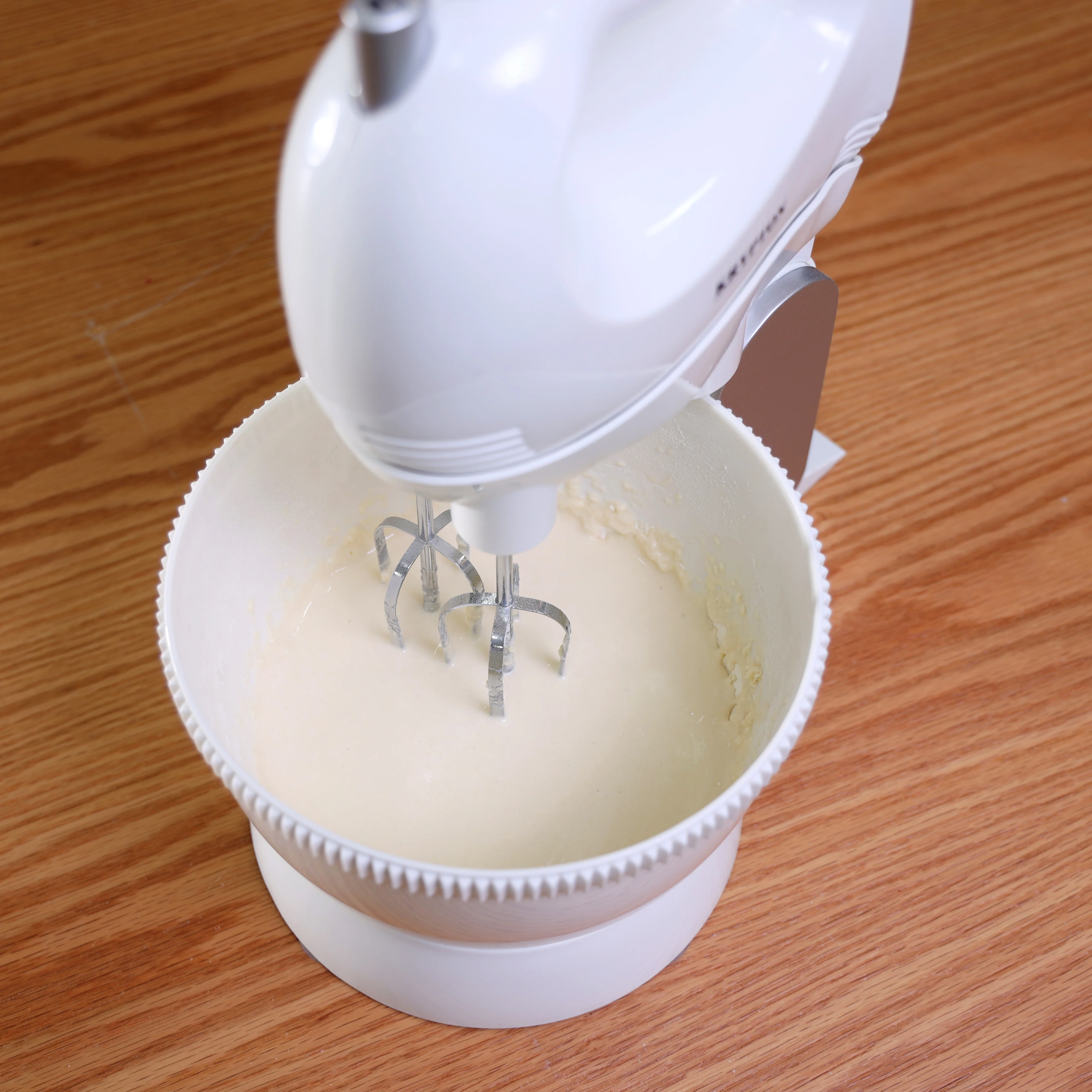 Krypton KNSM6242 stand mixer| 250W motor, 5 speed control, turbo function & rotating bowl| beaters & dough hooks for efficient mixing, whipping & kneading tasks| - Image 5