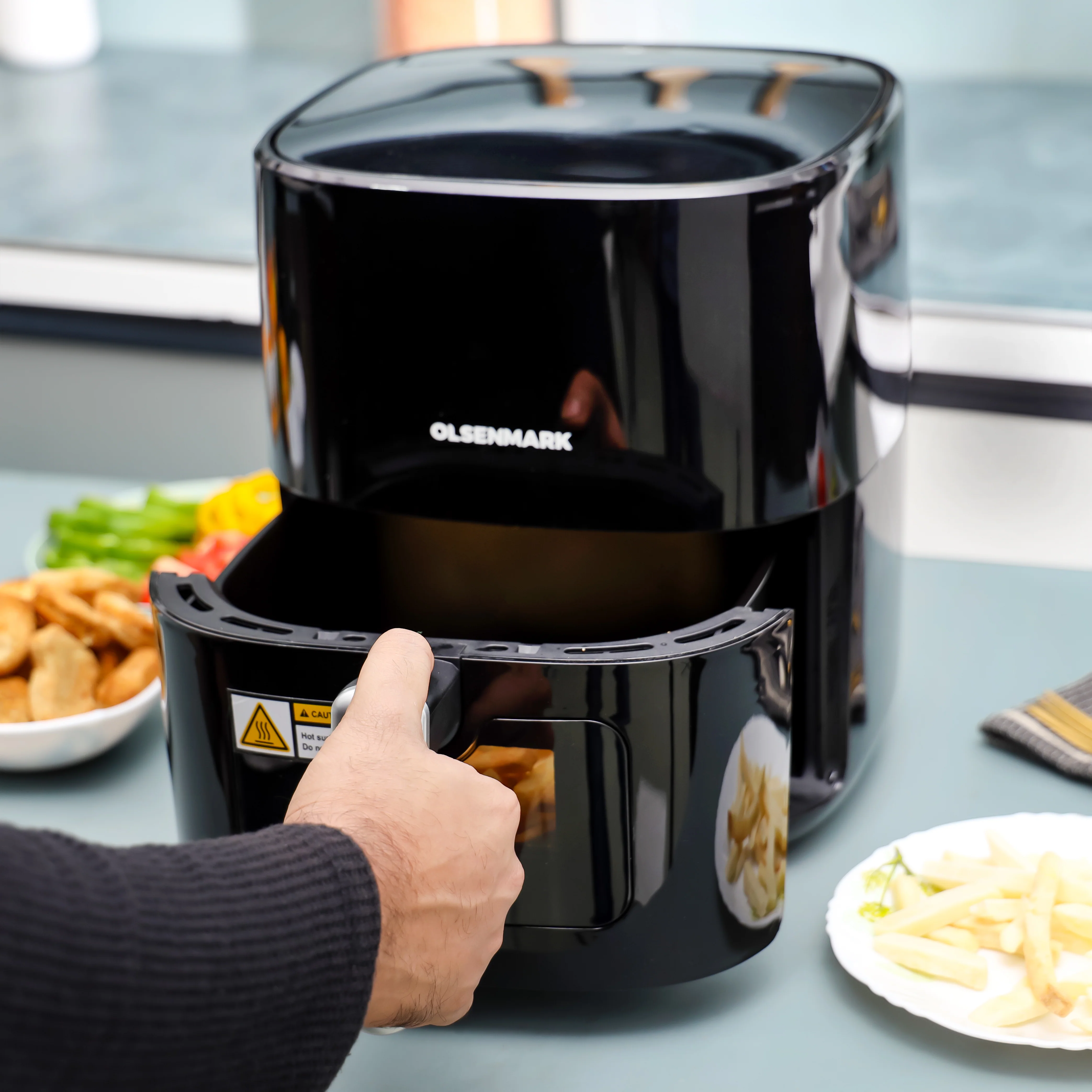Olsenmark OMAF2254 Digital Air Fryer | delivers 1500W power with a spacious 6L capacity & temp control| rapid air circulation for crispy, oil-free healthy cooking| - Image 4