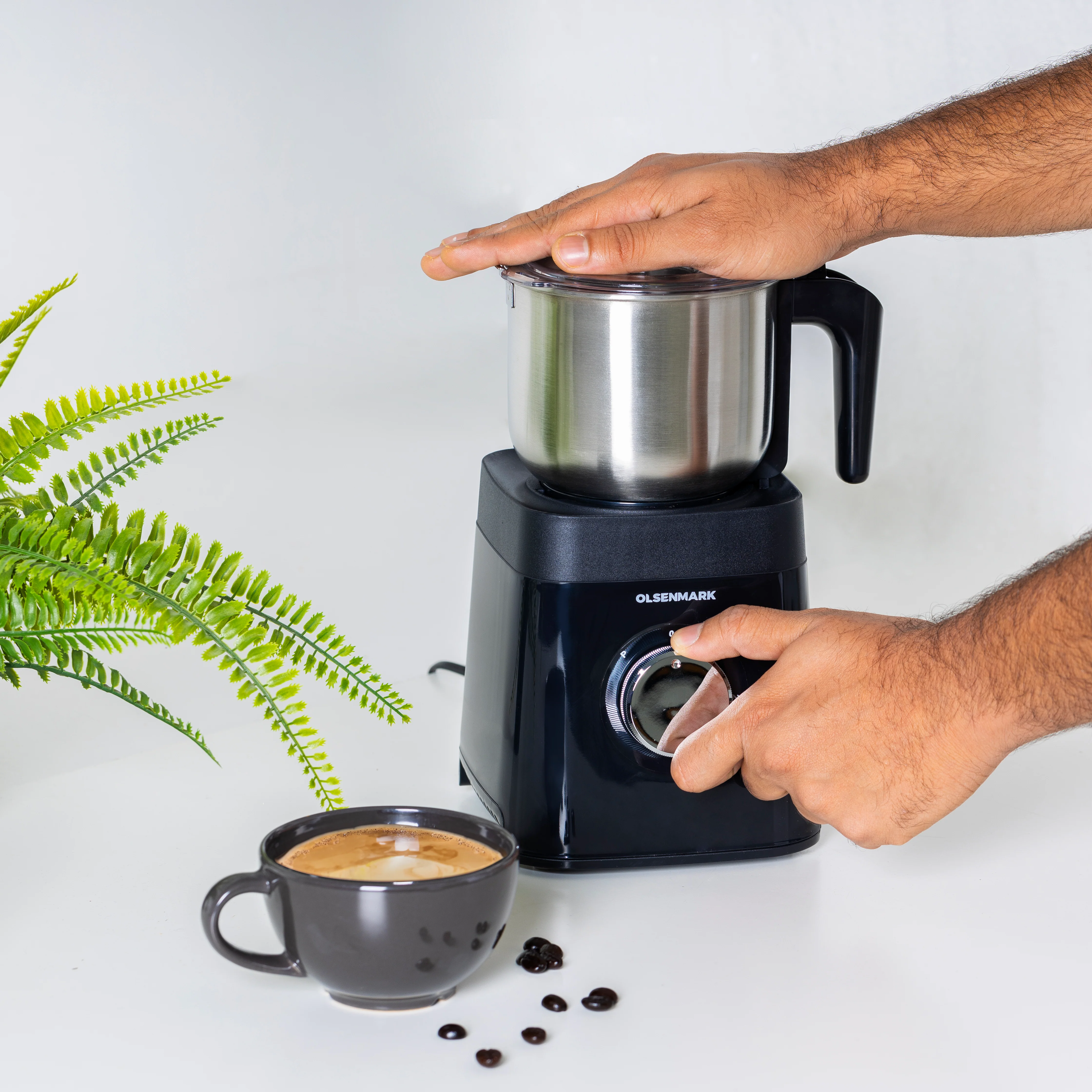 Olsenmark OMCG2433 Coffee Grinder with 500W| 300g capacity, stainless steel bowl & 2 speed pulse control| overheat protection & efficient grinding for coffee and spices| - Image 4