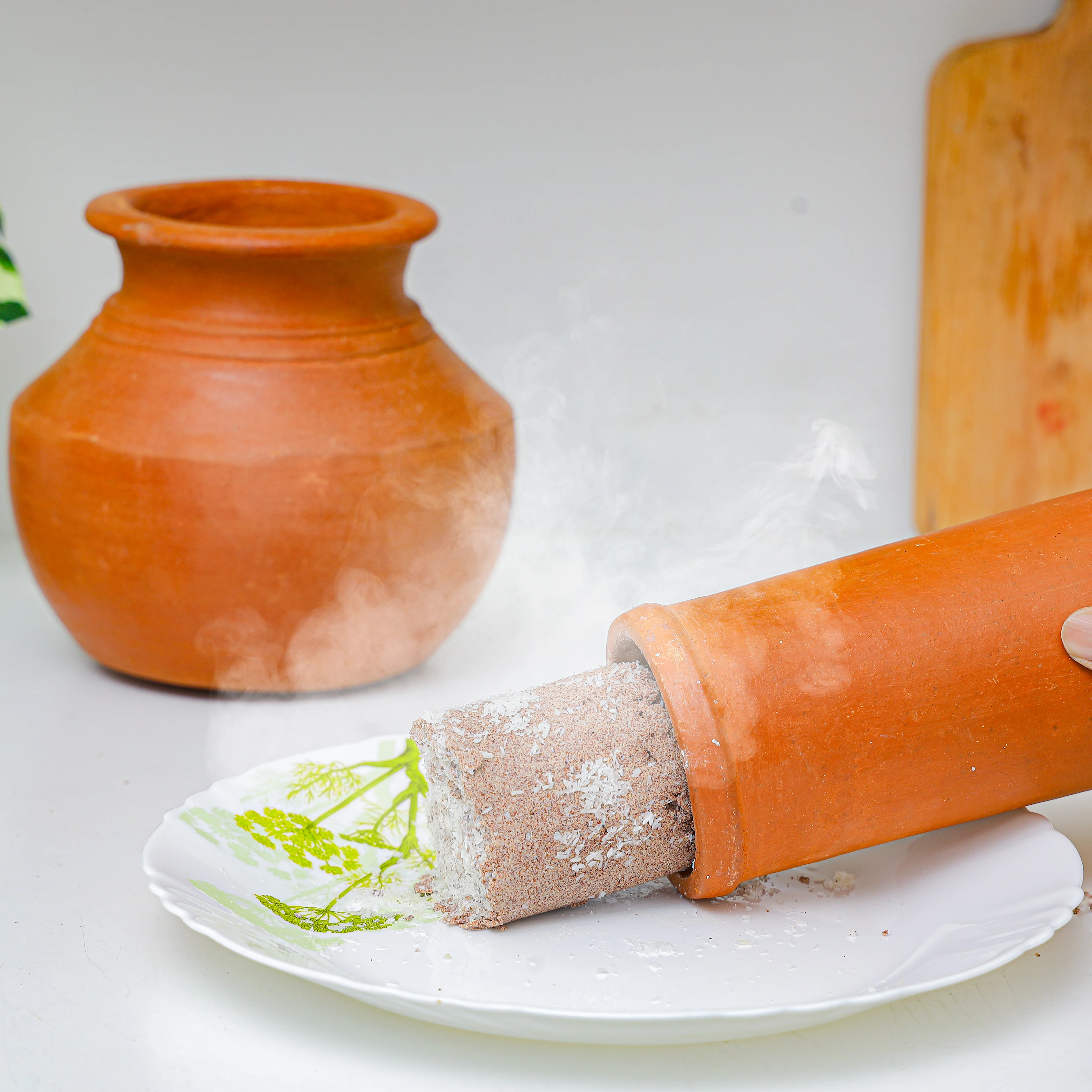 Olsenmark OMCP6039 Traditional Puttu Kudam| eco-friendly steaming cookware with traditional design| Ideal for making puttu & cooking different dishes, daily use | - Image 5