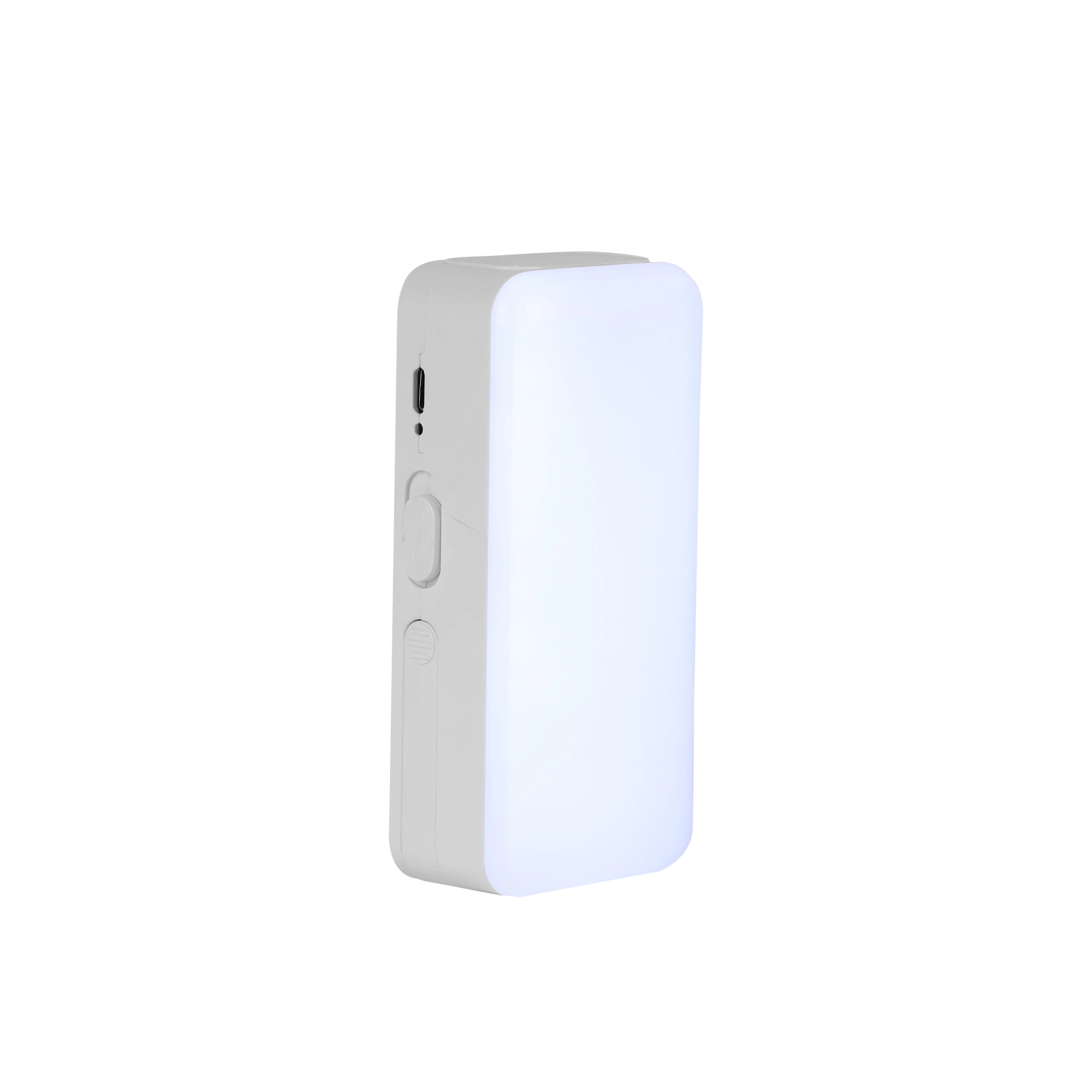 Olsenmark OME2871 Rechargeable LED Lantern with 44 SMD LEDs| 1500mAh lithium battery & USB Type-C charging| 2-hour fast charge and up to 4 hours operating time| - Image 4