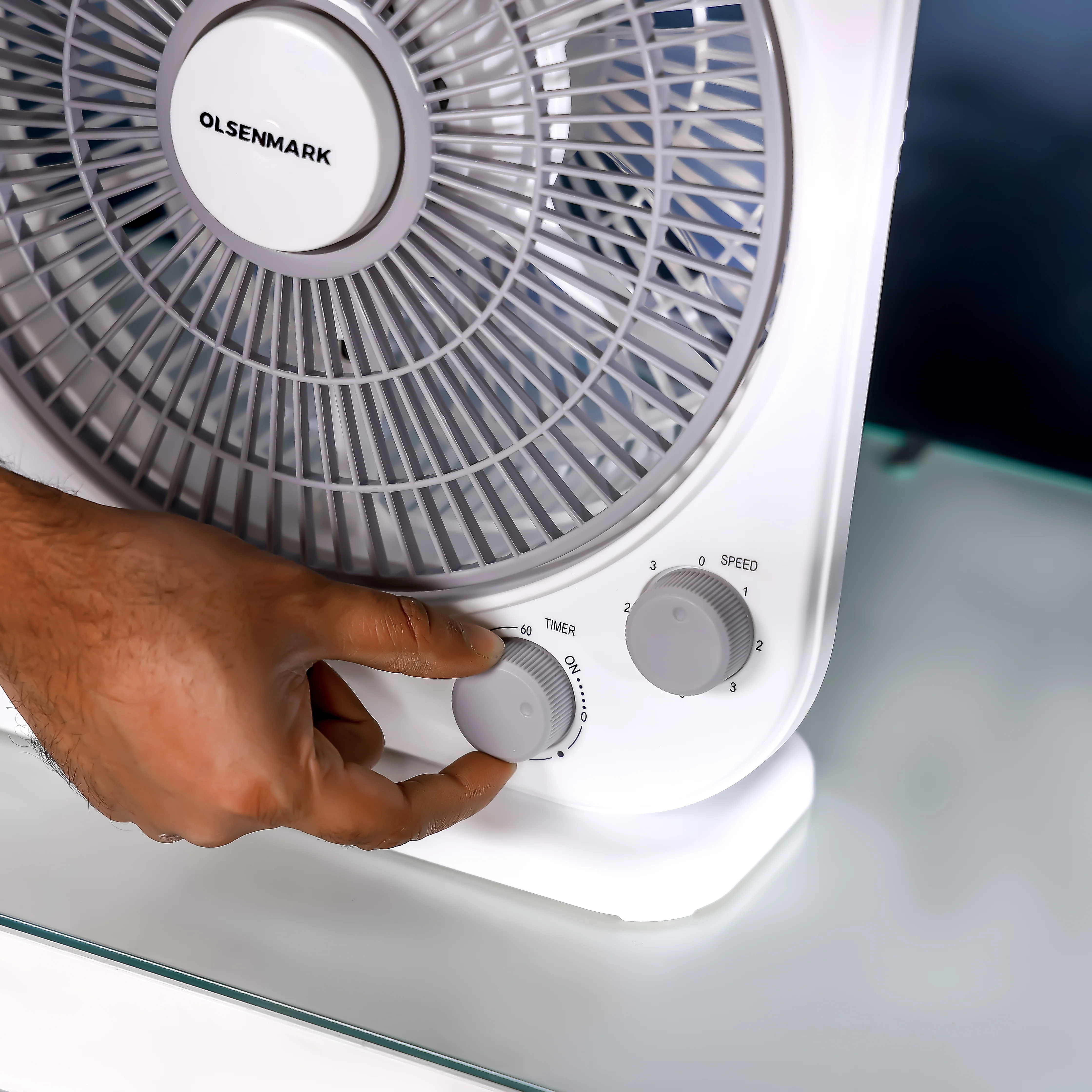 Olsenmark OMF1867 10 Inch Box Fan| 3 Speed Control, 6 PP Leaf Blades & 60 Minute Timer| Copper Motor, High Quality Safety Guard & 50W Powerful Airflow for Home| - Image 4