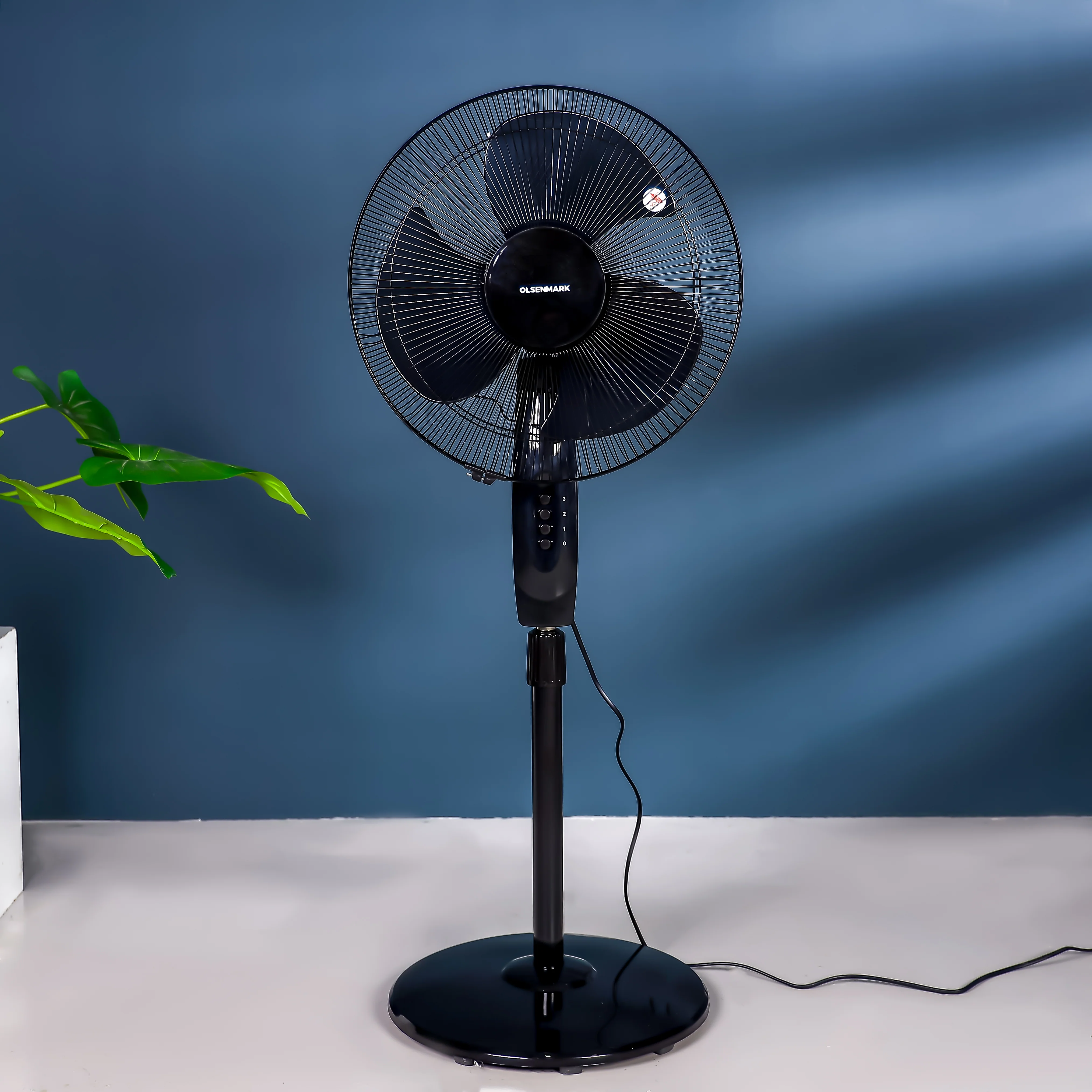 Olsenmark OMF1869 16-Inch-High Speed Stand Fan| 3 Speed Control, Powerful Motor & Adjustable Height| Oscillation Function, Durable ABS Blades & Strong Air Delivery| - Image 2
