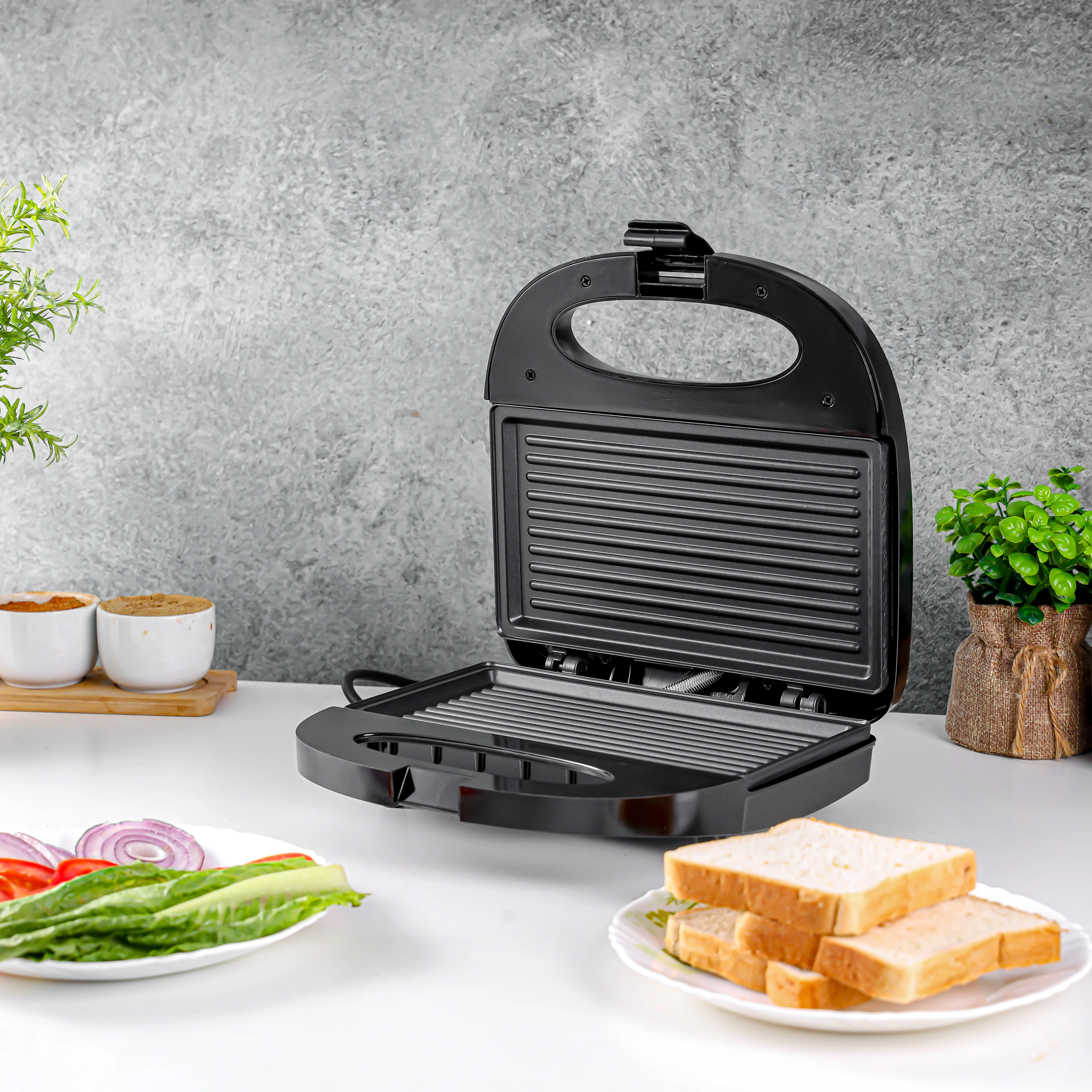 Olsenmark OMGM2320 Grill Maker 750W| sandwich grill with non-stick coating plates & auto temperature control| cool-touch handle, compact design for quick & easy grilling| - Image 3