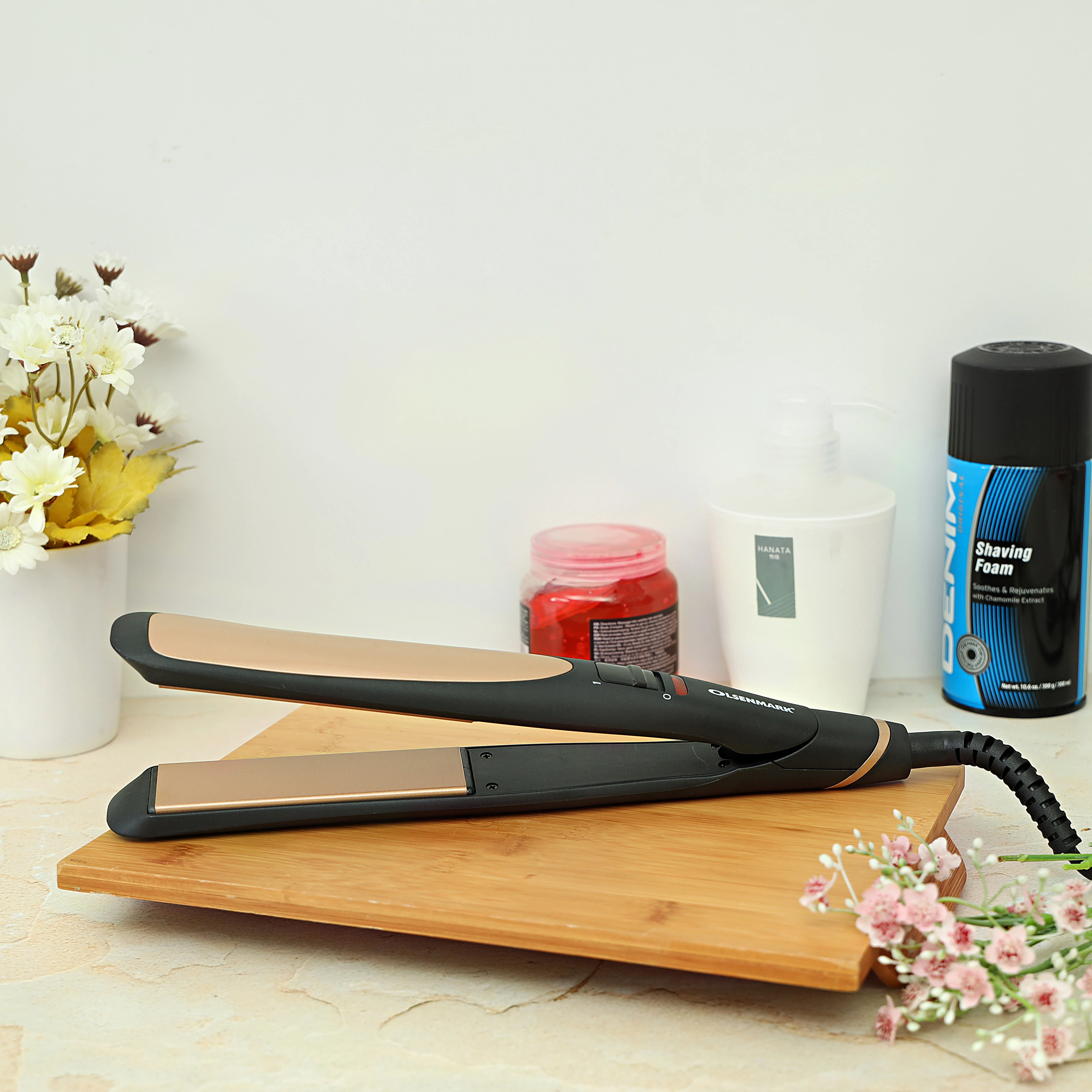 Olsenmark OMH4063 Hair Straightener| PTC Heating Element, 220°C High Temperature & Ceramic Tourmaline Coated Plates| LED Indicator Switch and 360° Swivel Cord| - Image 3
