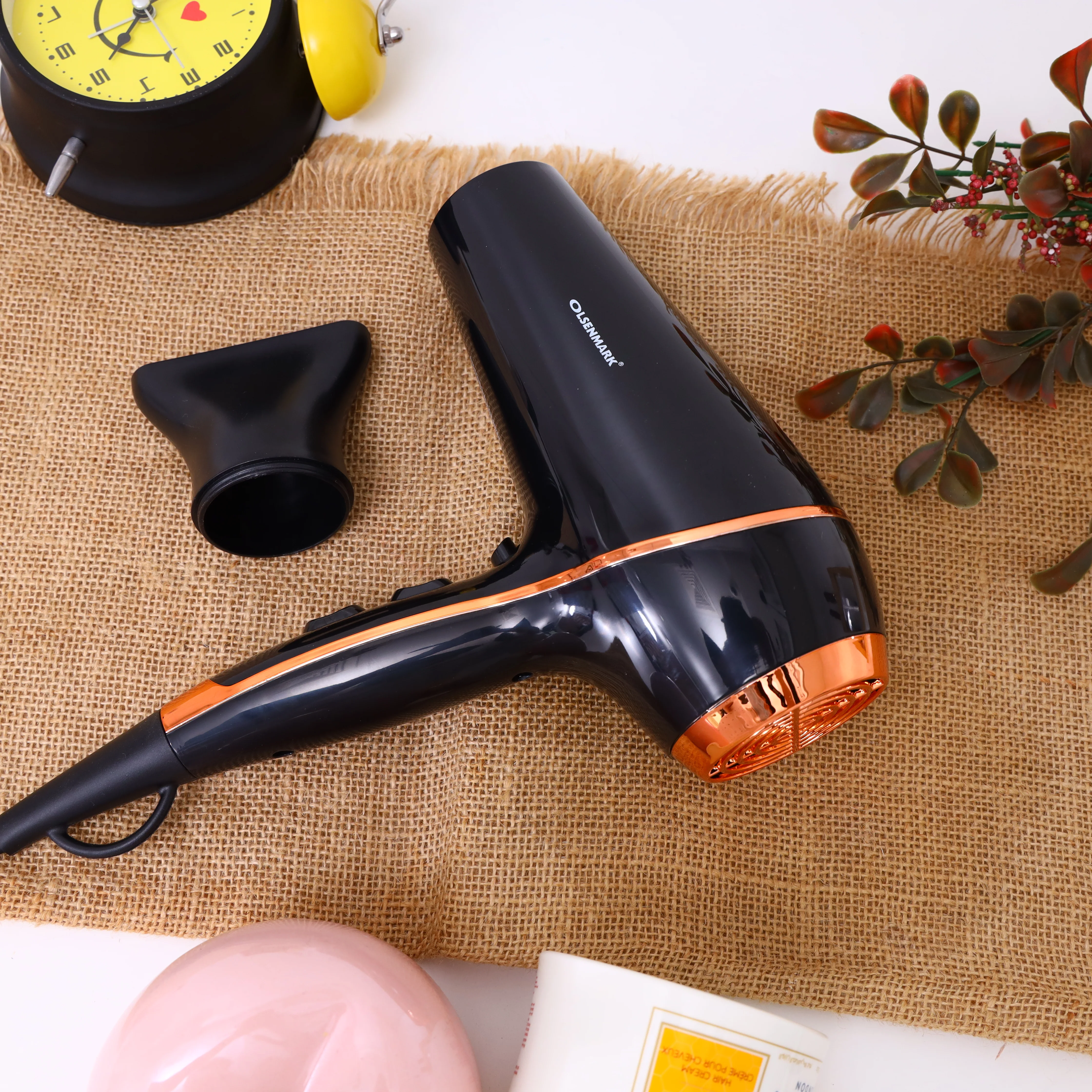 Olsenmark OMH4075 Hair Dryer 1800–2100W Power| Cooling Function, 2 Speed Control & 3 Heat Levels| Hanging Loop and 1.8m Power Cord for Fast Drying and Easy Hair Styling| - Image 4