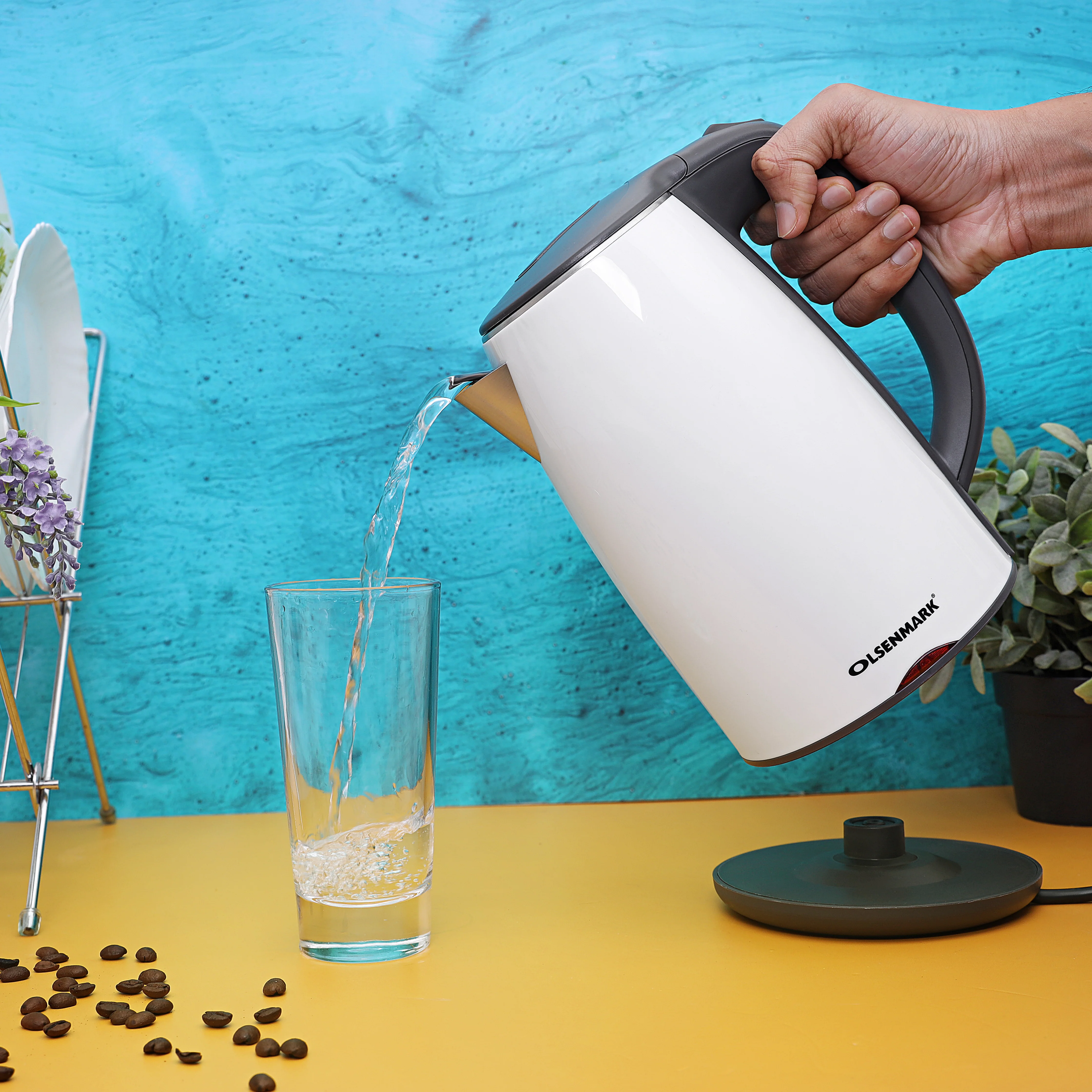 Olsenmark OMK2207 Electric Kettle 1.7L | double wall insulation & 360° rotating base| work indicator light, fast boiling performance, durable design & safe everyday use| - Image 3