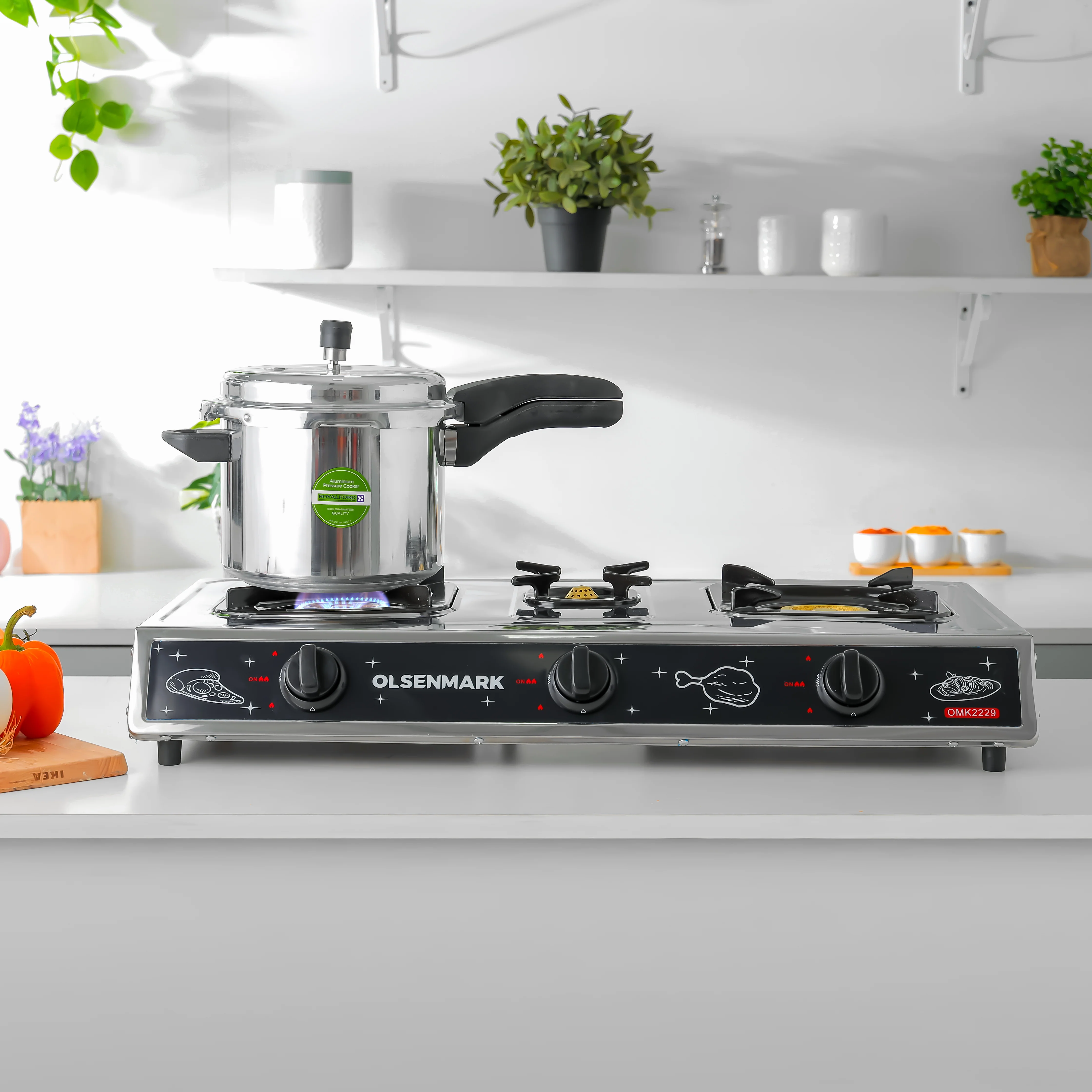 Olsenmark OMK2229 3 Burner Gas Cooker| durable stainless-steel body, cast iron burners & piezo auto ignition| efficient heating, low gas consumption and ABS knobs| - Image 5