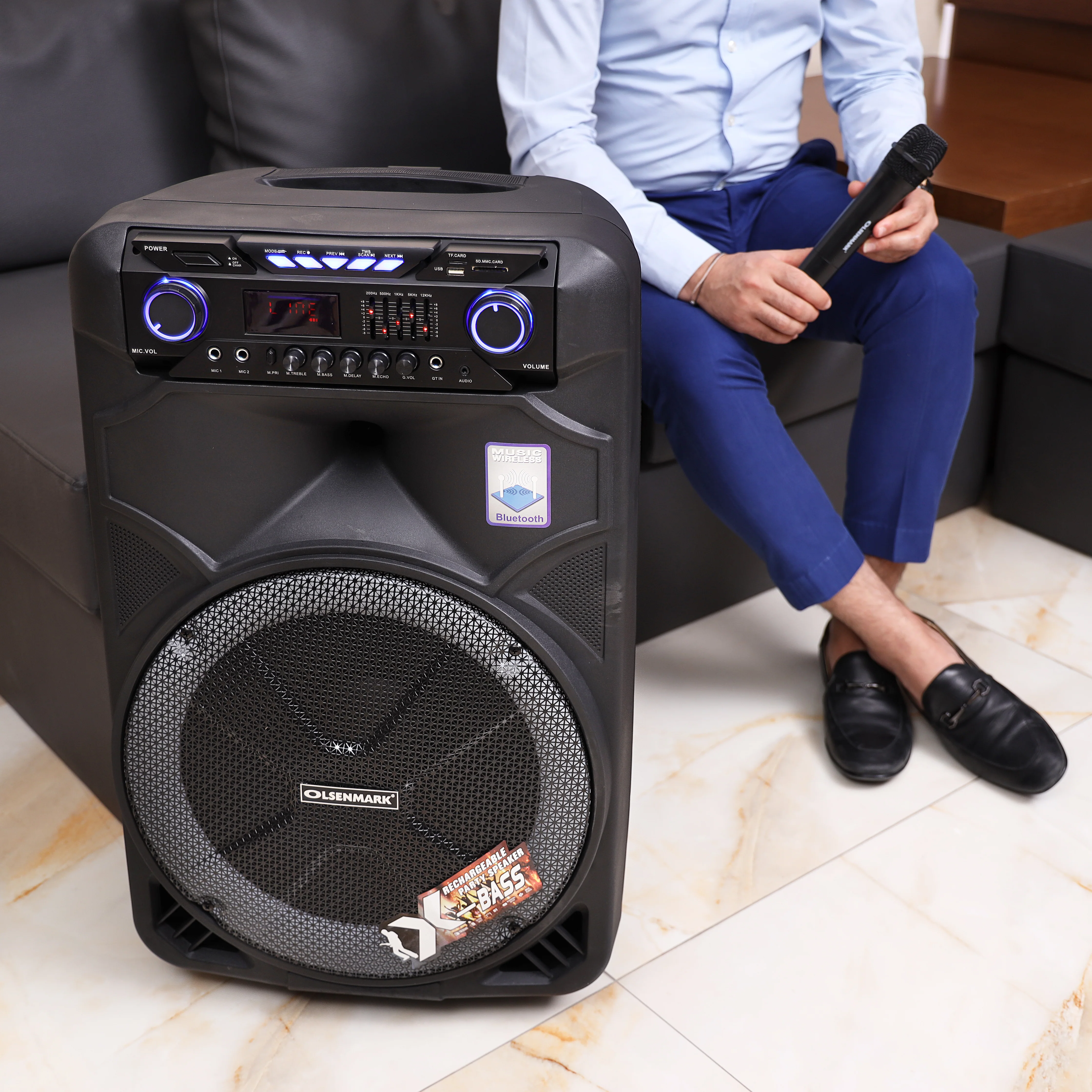 Olsenmark OMMS1180 Party Speaker| features a 15" woofer with 25000W PMPO output & vibrant LED lights| comes with a wireless microphone for ultimate party sound| - Image 5