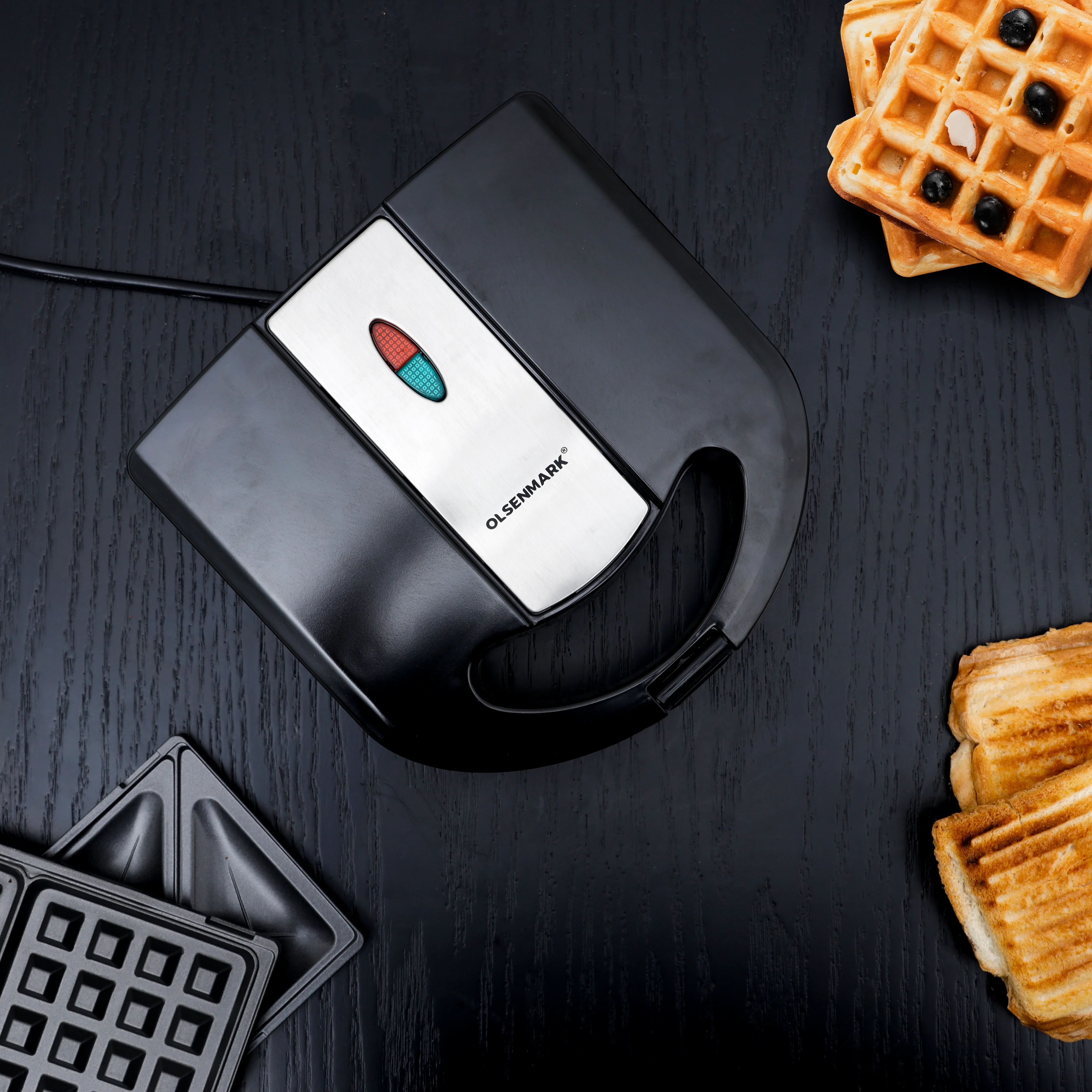 Olsenmark OMSM2428 3-in-1 Multiplate Sandwich Maker | 750W power with detachable non-stick plates| grill and waffle functions, adjustable temperature, cool-touch design| - Image 2