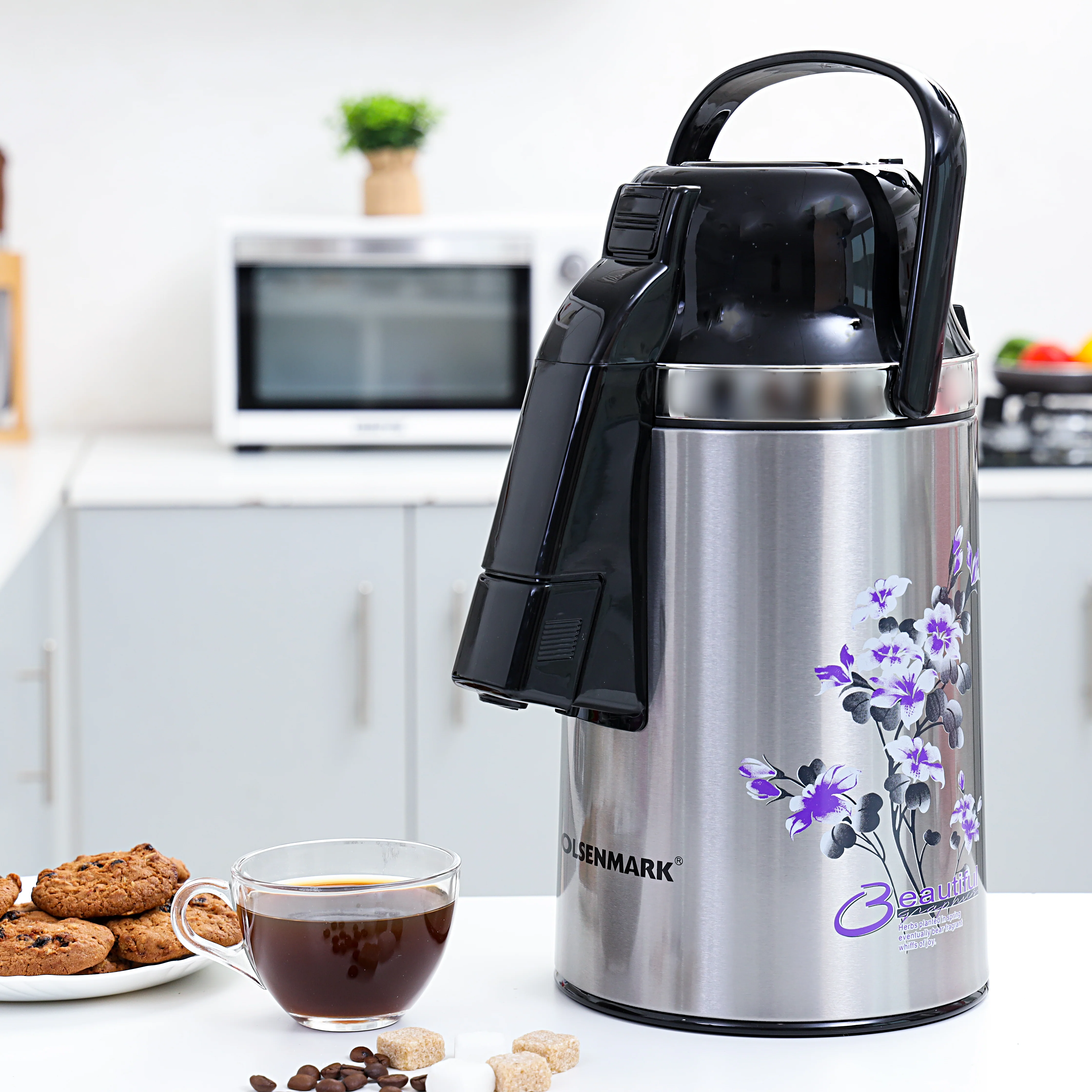 Olsenmark OMVF2236 2.5L vacuum flask| Serve hot or cold beverages, durable stainless-steel body & pump-action dispensing| long-lasting insulation for home, office, events - Image 3