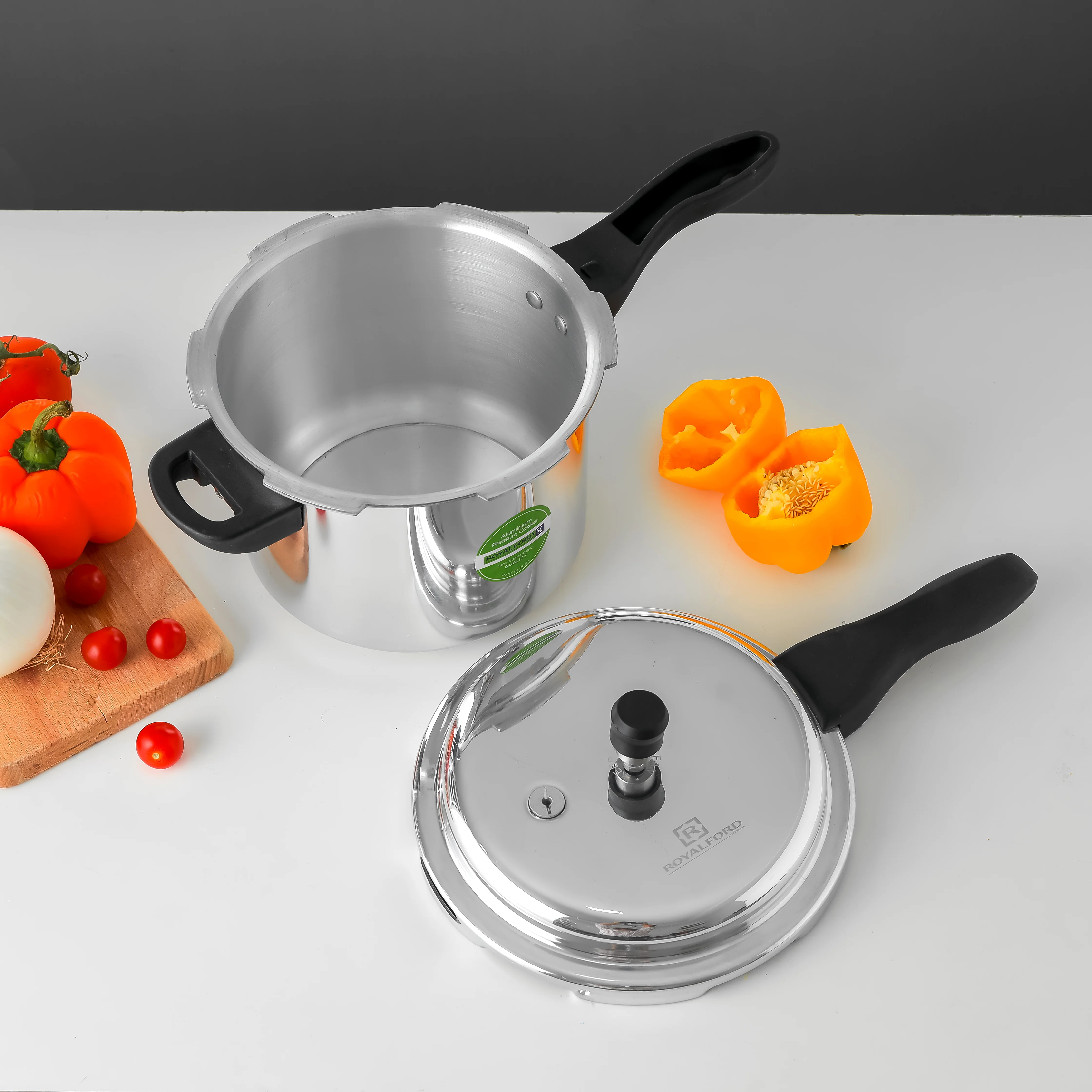 Royalford RF11942NS 5 litre aluminium pressure cooker| improved pressure regulator & anti-implosion lid| strong handle, even heating & multi-cooktop compatibility| - Image 5
