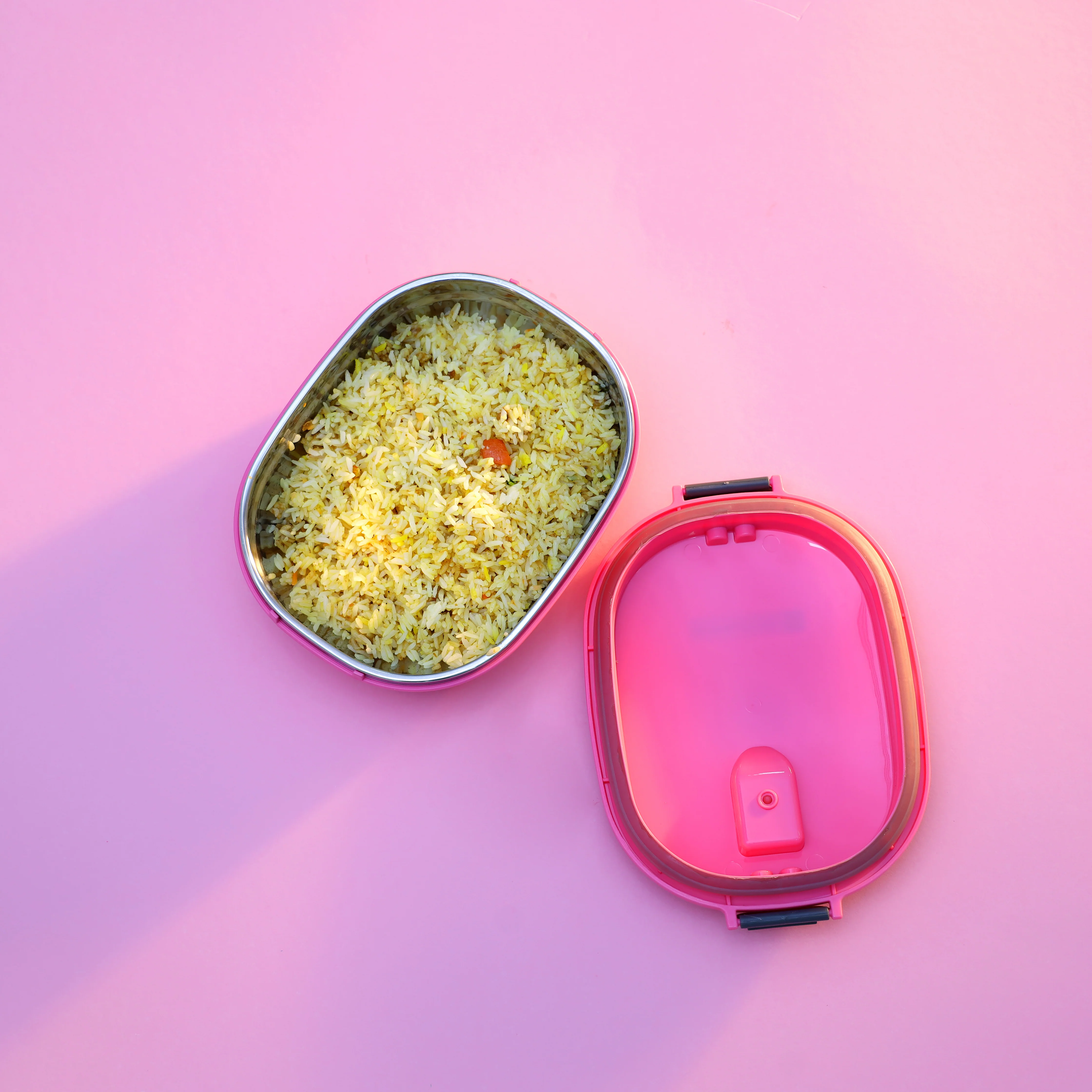 Royalford RF5652PN Square Lunch Box| Stainless Steel Inner & Vacuum Insulated Leak-Proof Food Container| Sealing Ring, Portable Handle, BPA Free and Food Grade| - Image 3