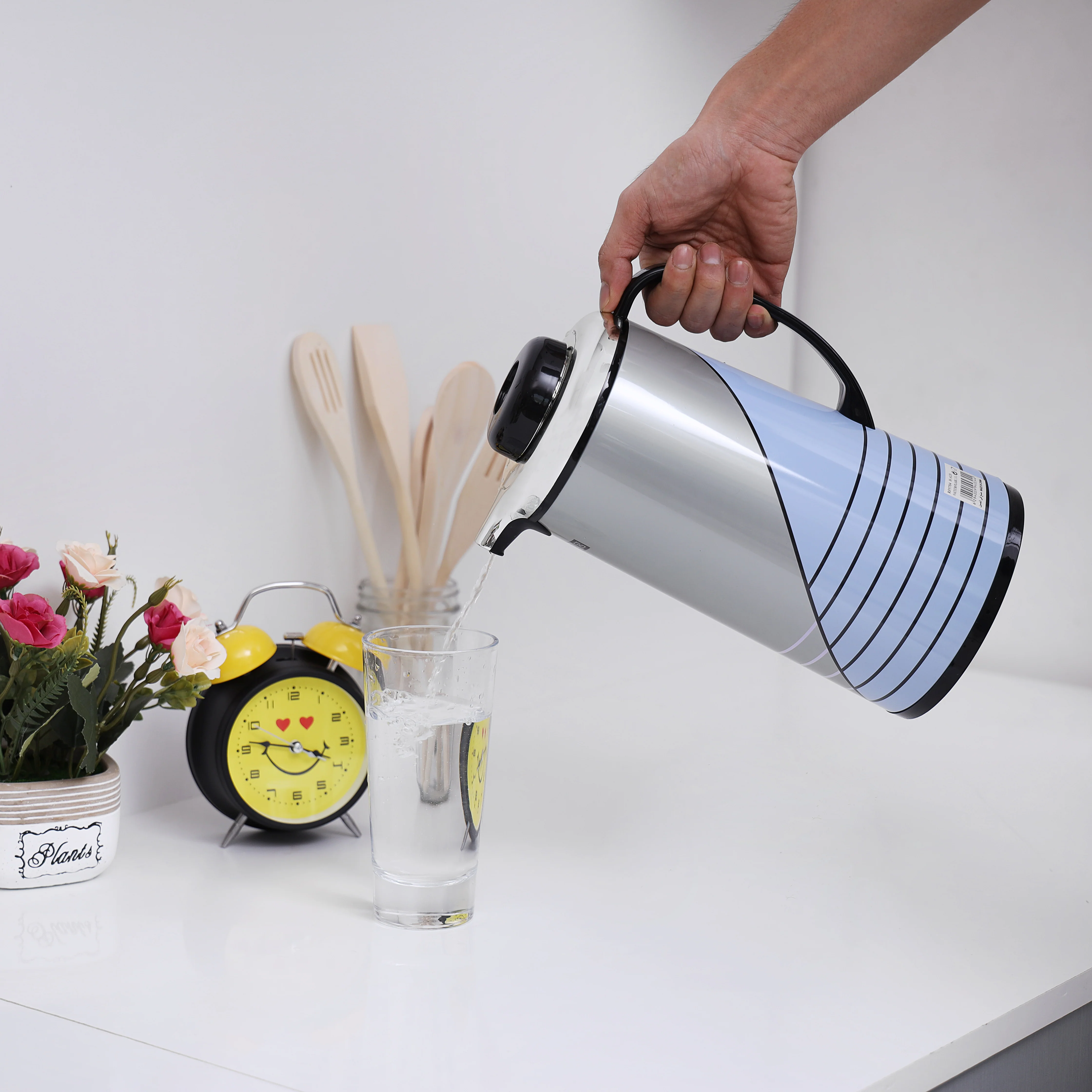 Royalford RF5784 1.3L Vacuum Flask| Double Wall Insulated Hot & Cold Beverage Flask with Lever-Action Pouring| Spill-Resistant Lid & Long Temperature Retention| - Image 4
